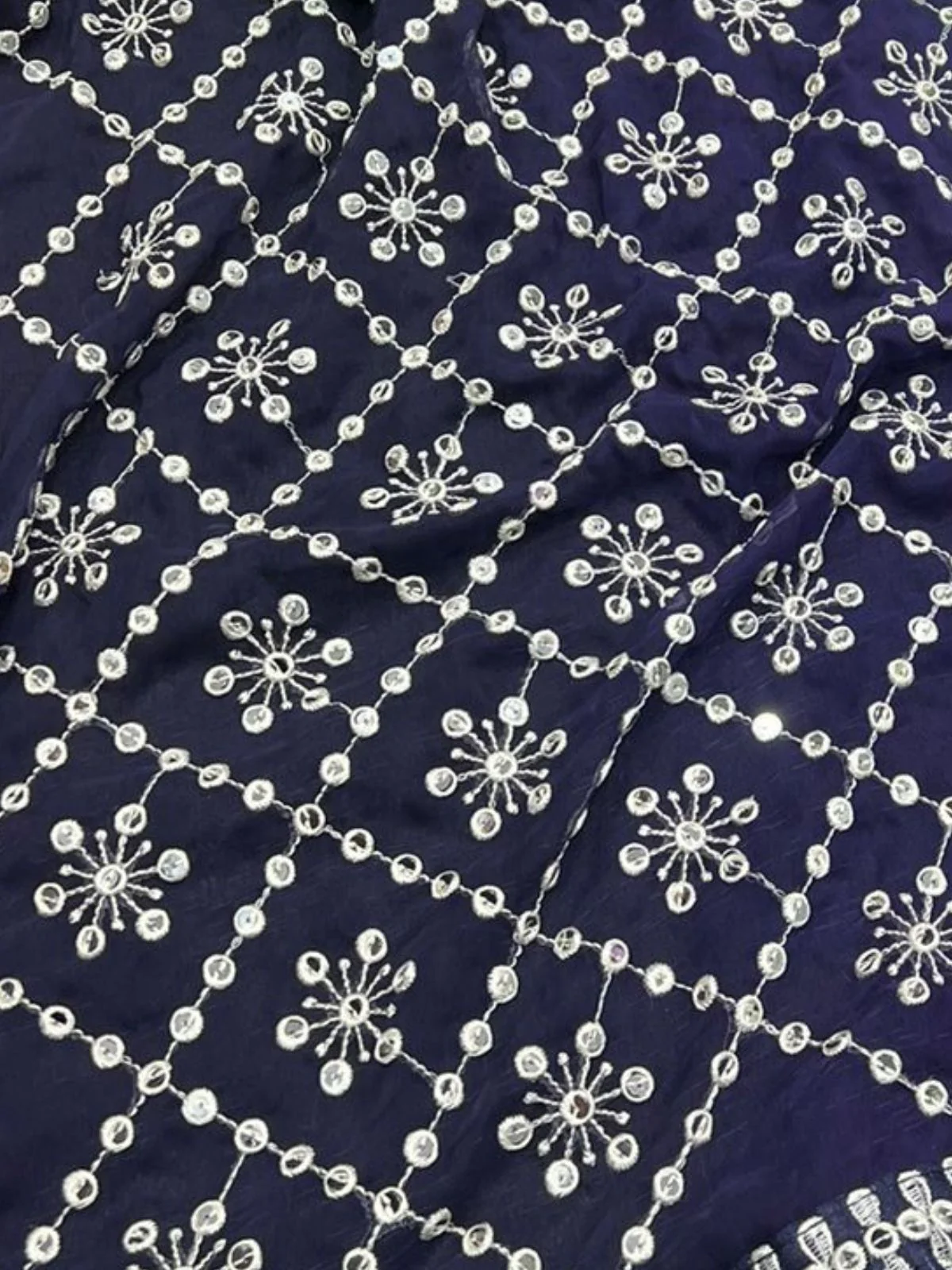 Odette Blue Embroidered Georgette Saree With unstitched Blouse For Women - Image 3