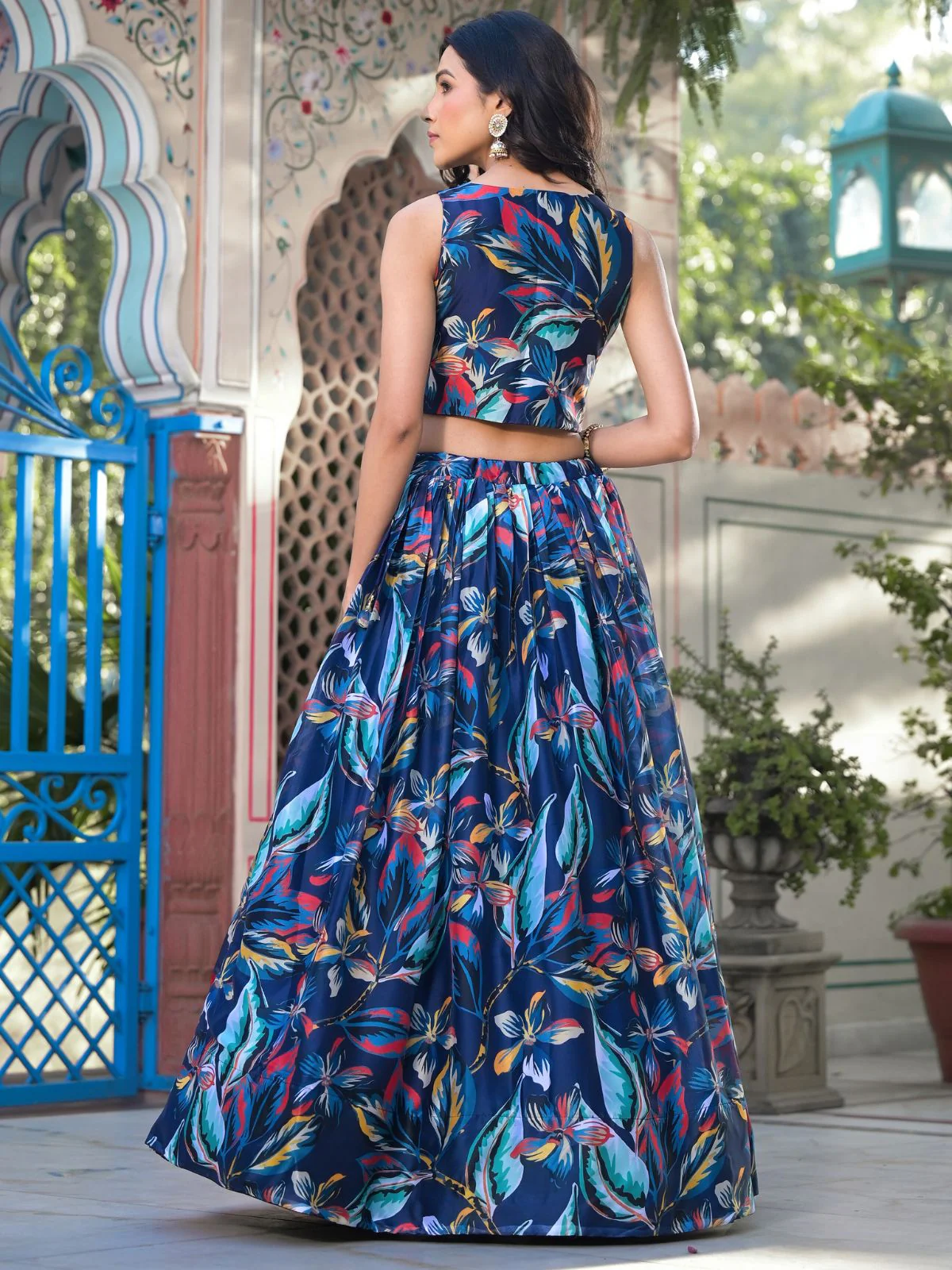 Odette Blue Georgette Printed Co-ord set For Women - Image 4