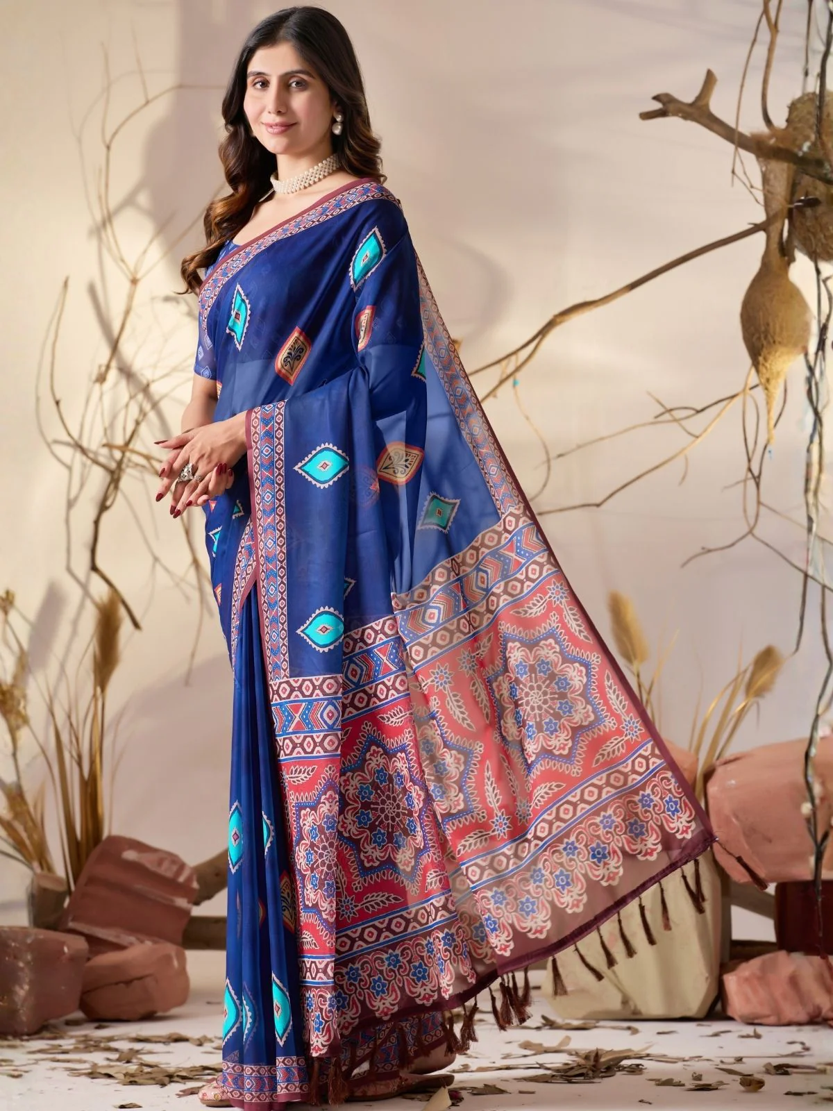 Odette Blue Georgette Printed Saree For Women - Image 2