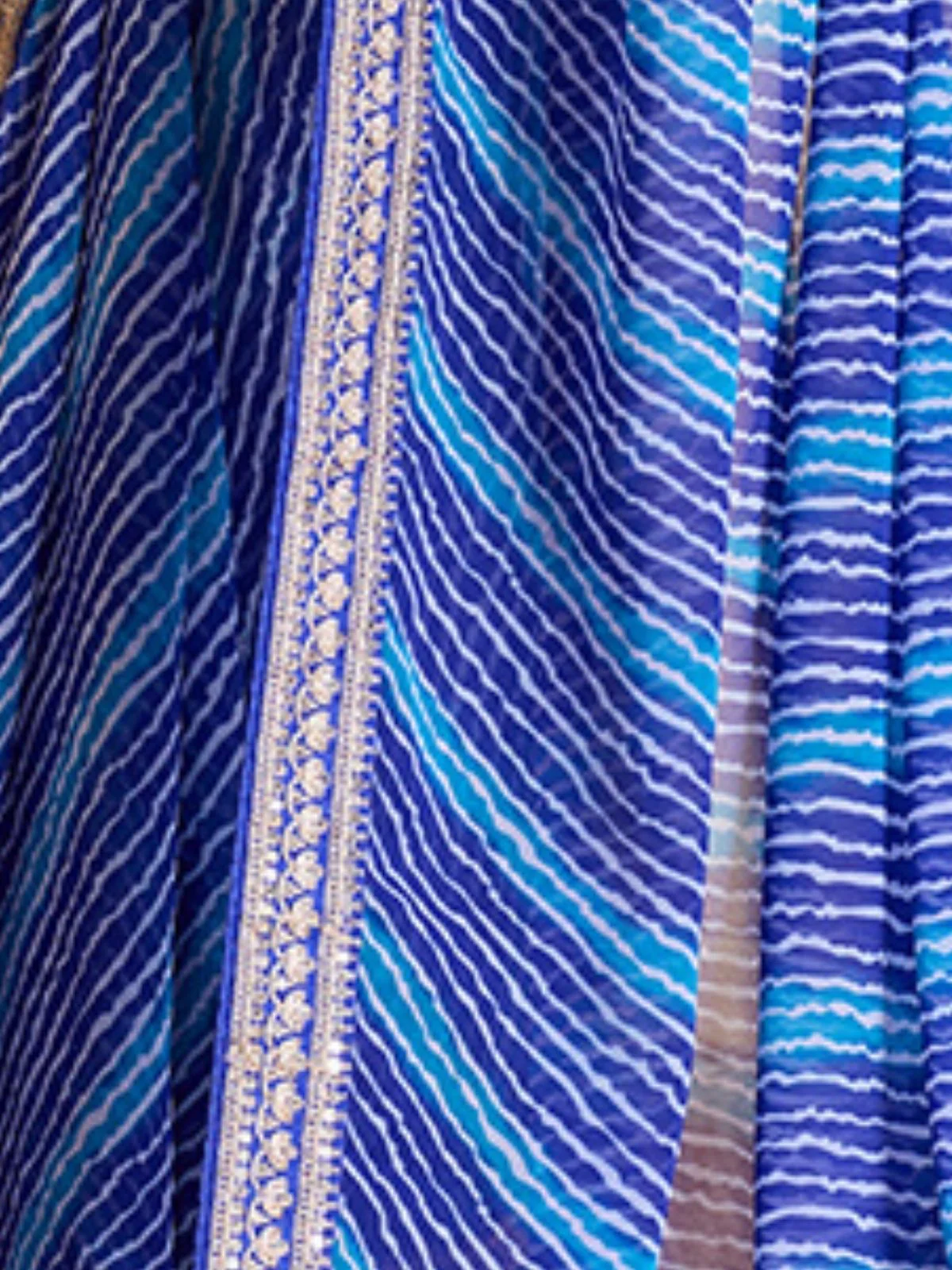 Odette Blue Georgette Printed Saree For Women - Image 5