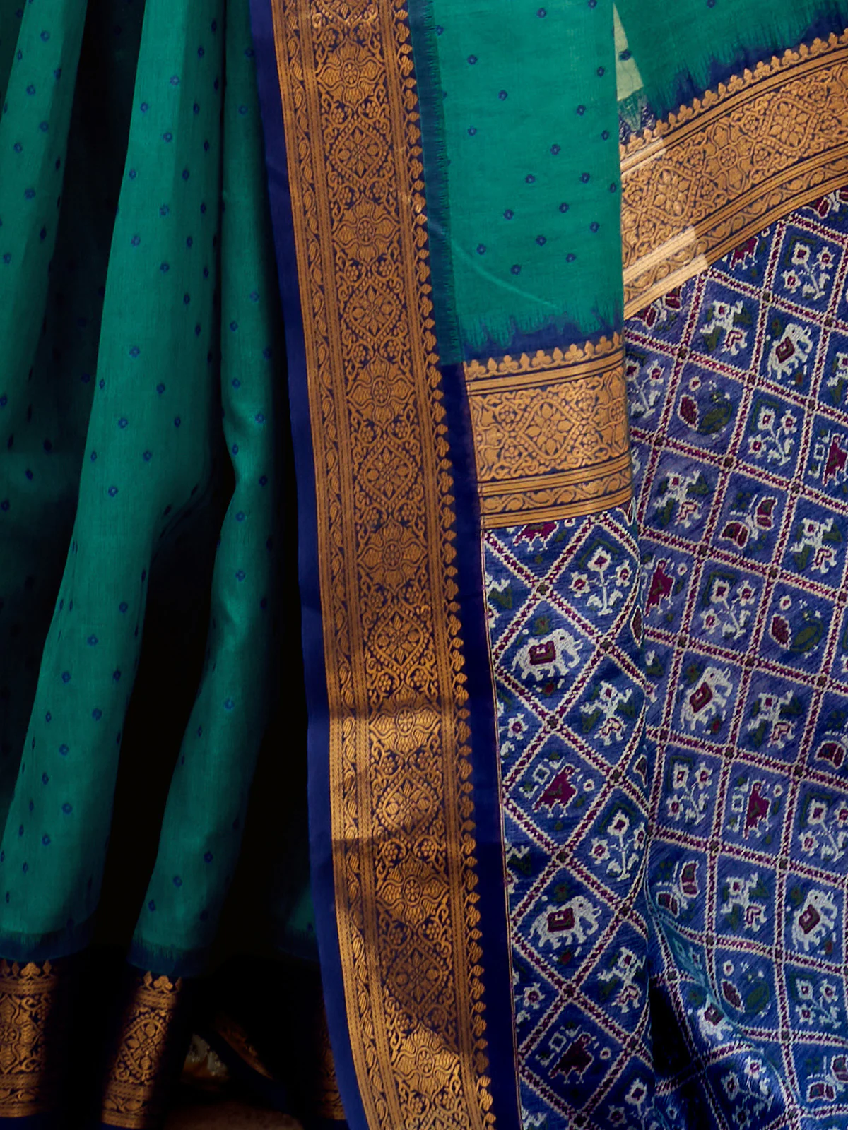 Odette Blue Handloom Woven Saree For Women - Image 5