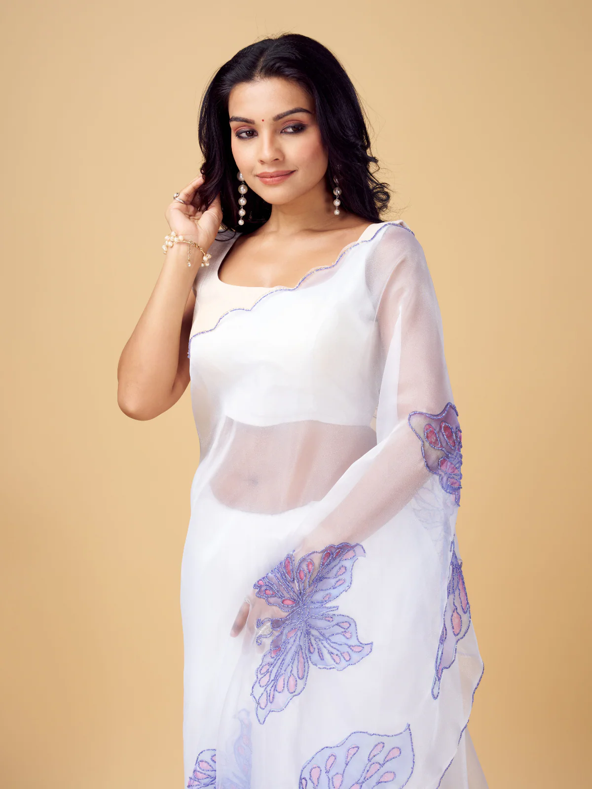 Odette White and Blue Organza Printed Saree With Unstitched Blouse For Women - Image 4