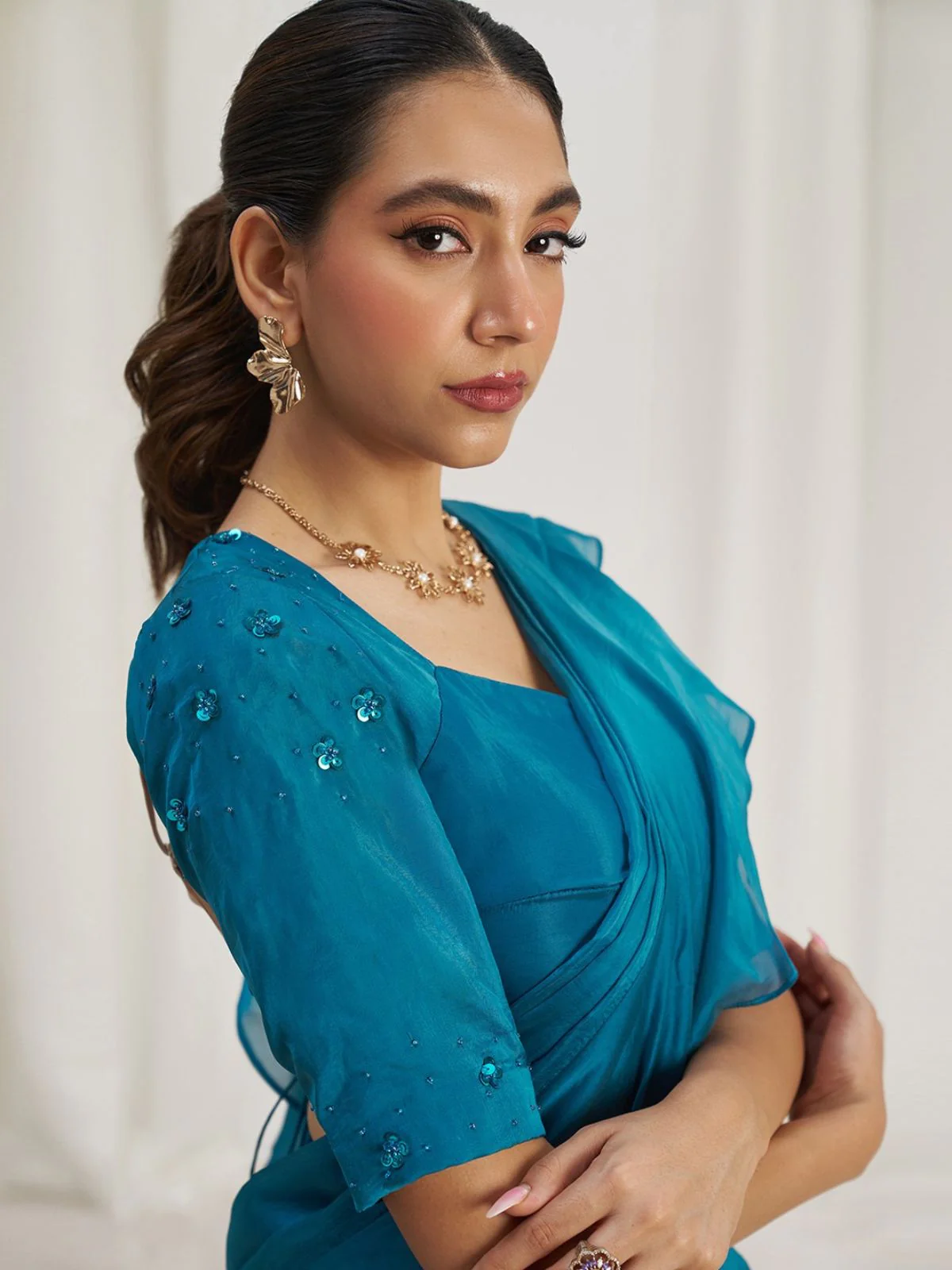 Odette Blue Organza Solid Ready To Wear Saree With Stitched Blouse For Women - Image 7