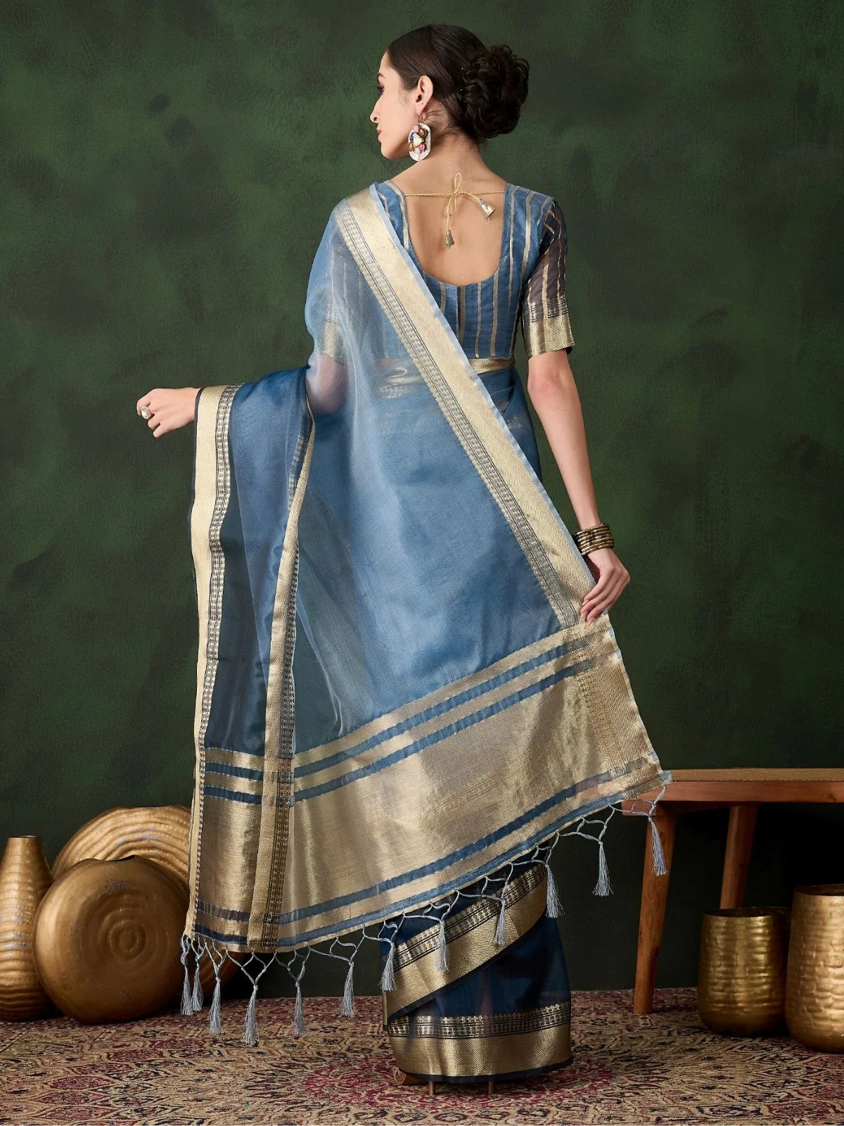 Odette Blue Organza Woven Saree With Unstitched Blouse For Women - Image 3