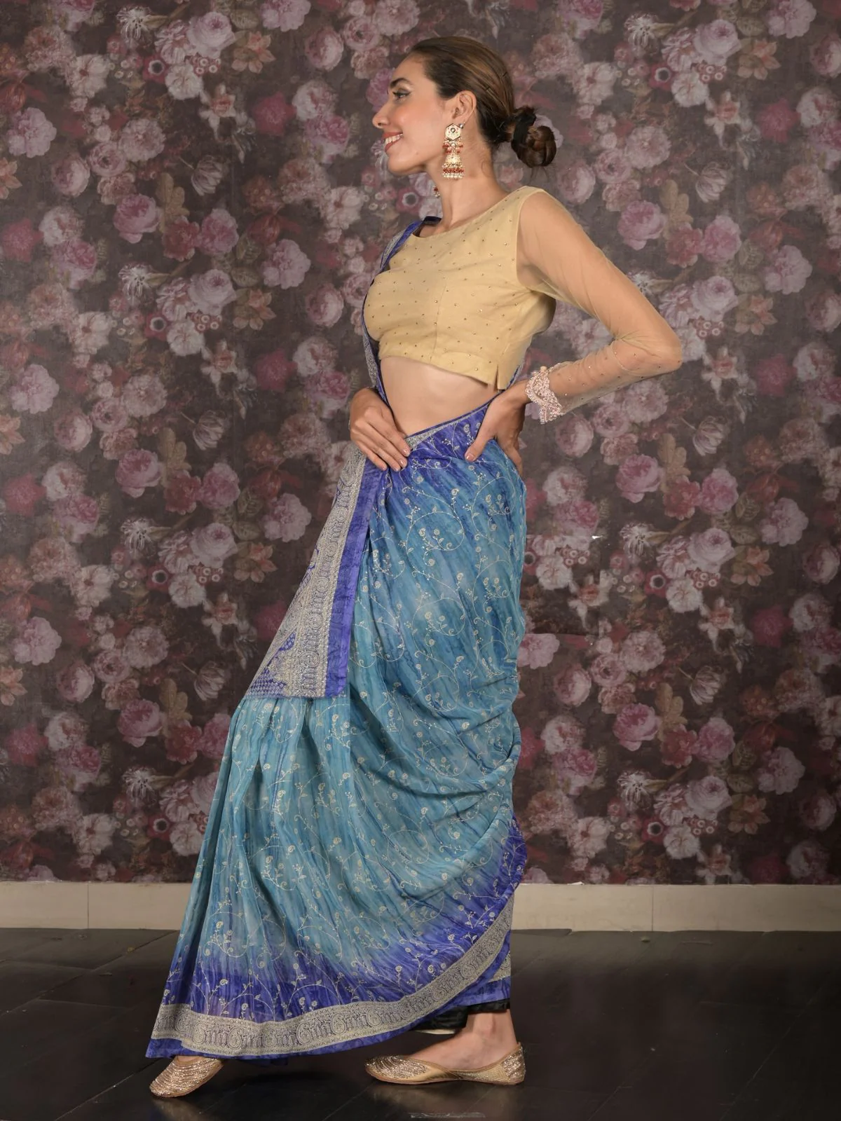 Odette Blue Printed Georgette Saree for Women - Image 3