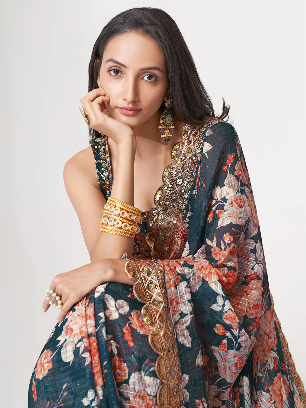 Odette Dark Blue Printed Organza Saree With Unstitched Blouse For Women - Image 5