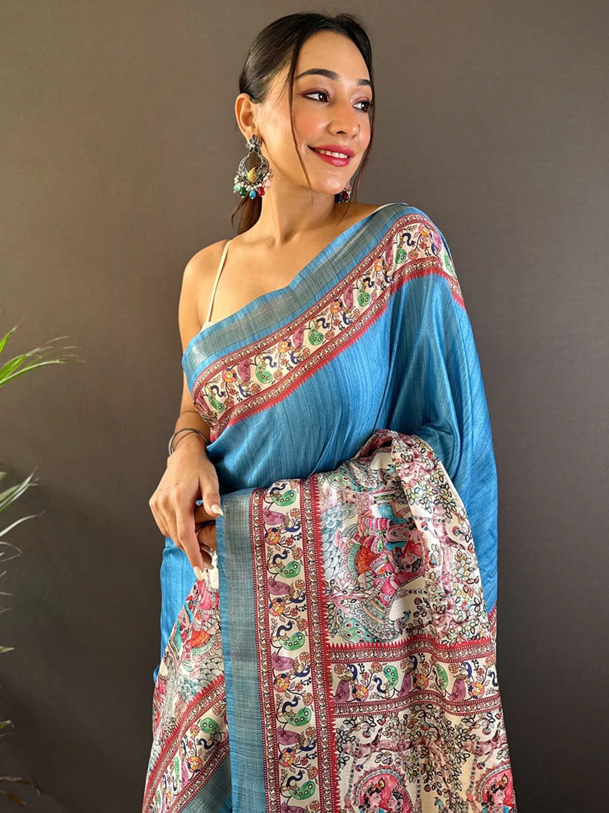 Odette Blue Printed Silk Blend Saree With Unstitched Blouse For Women - Image 3