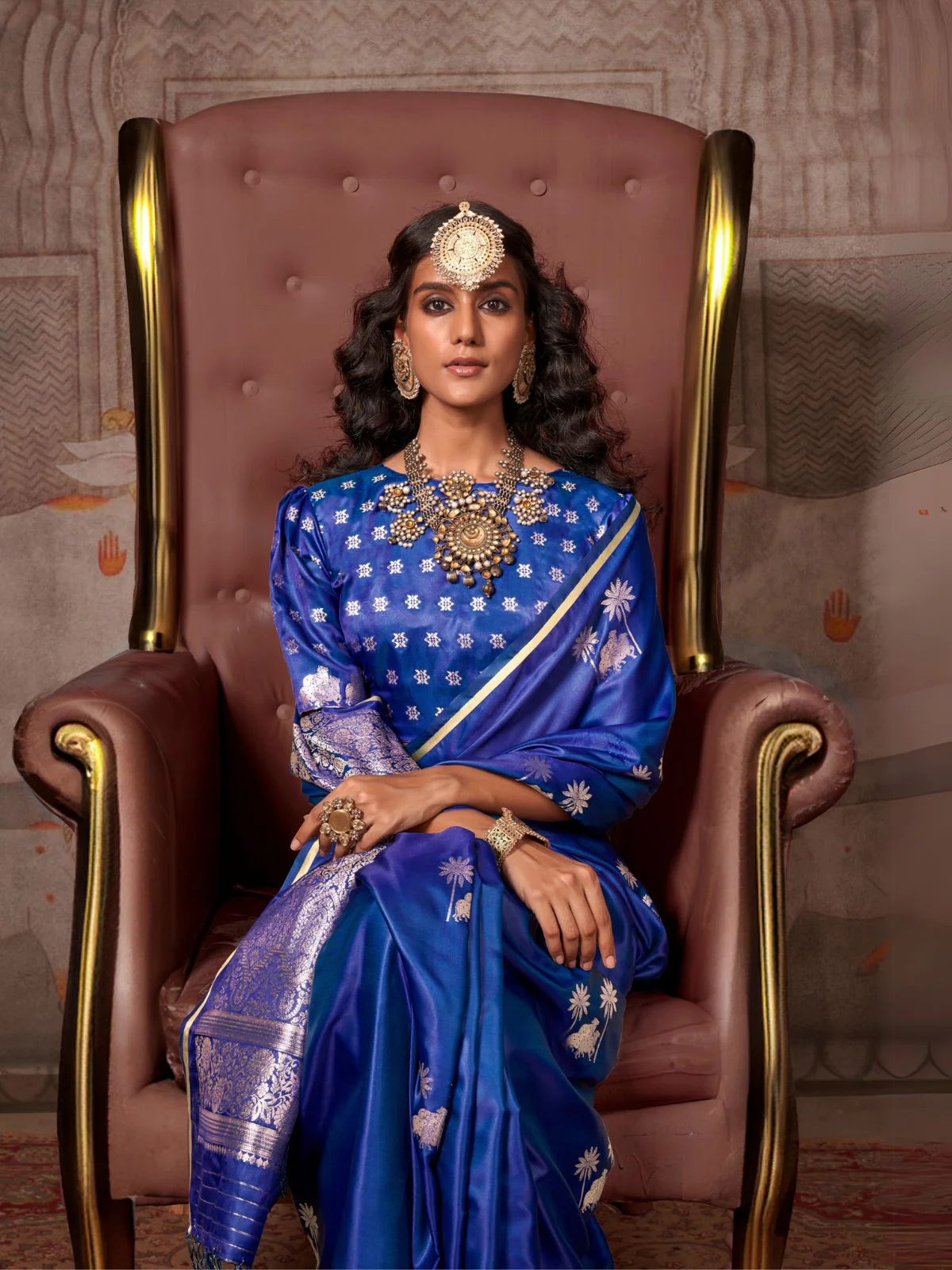 Odette Blue Satin Woven Saree With Unstitched Blouse For Women - Image 2