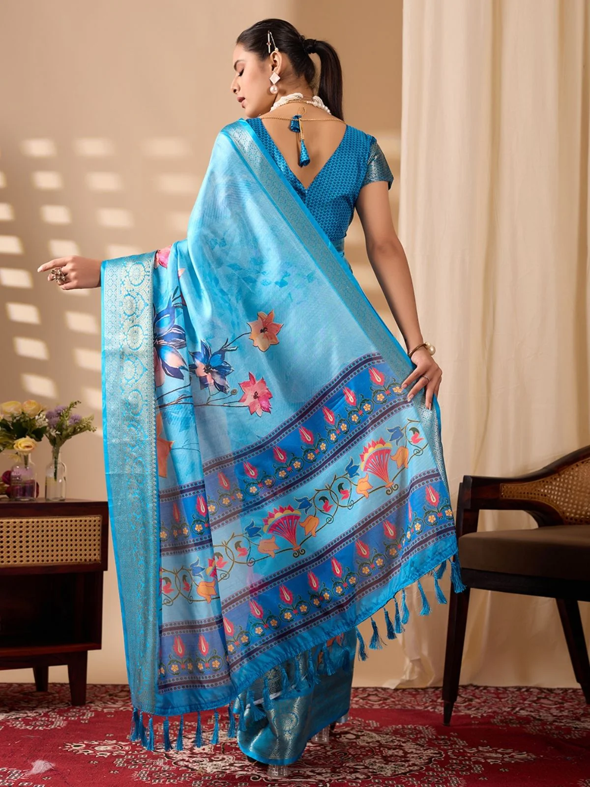 Odette Blue Silk Blend Printed Saree For Women - Image 3