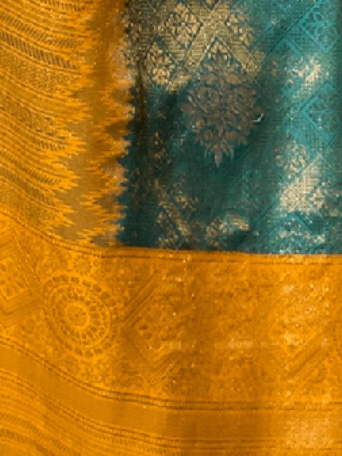 Odette Blue Silk Blend Woven Saree With Unstitched Blouse for Women - Image 3