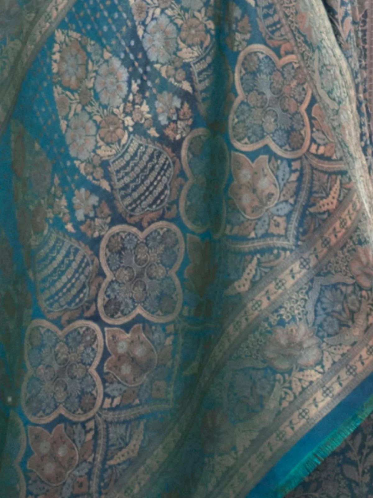 Odette Blue Silk Blend Woven Saree With Unstitched Blouse For Women - Image 3