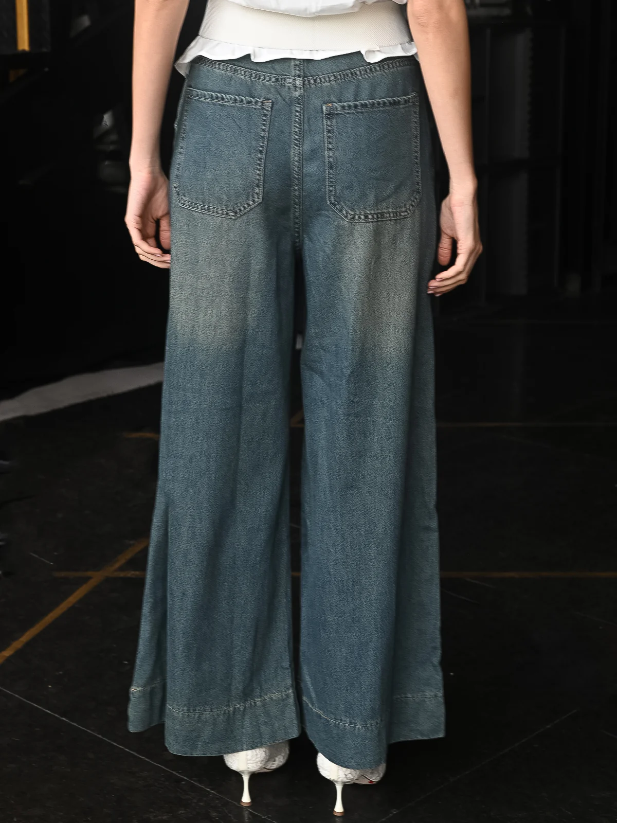Odette Blue Washed Denim High Rise Jeans For Women - Image 4