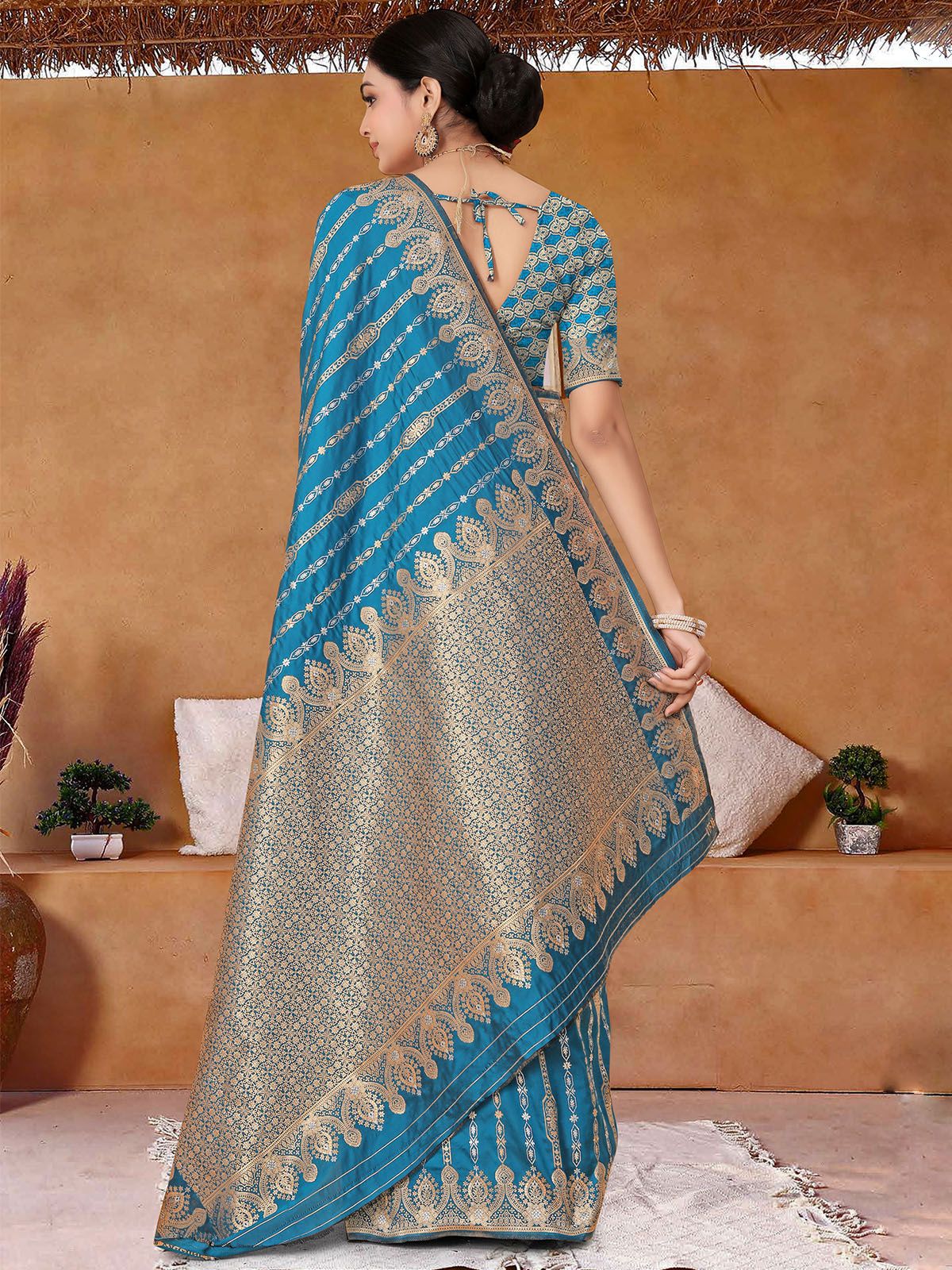 Odette Blue Woven Banarasi Silk Saree With Unstitched Blouse For Women - Image 5