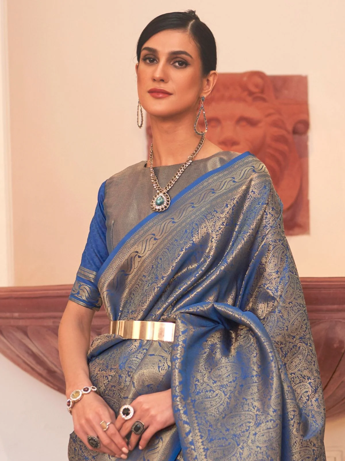 Odette Blue Woven Design Silk Blend Saree With Unstitched Blouse For Women - Image 2