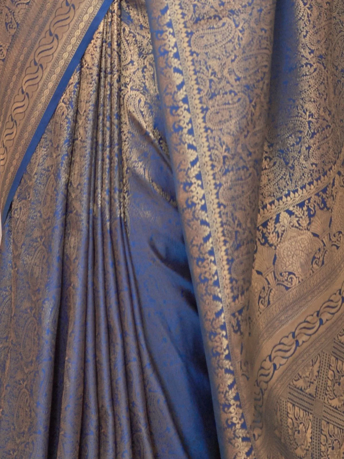 Odette Blue Woven Design Silk Blend Saree With Unstitched Blouse For Women - Image 3