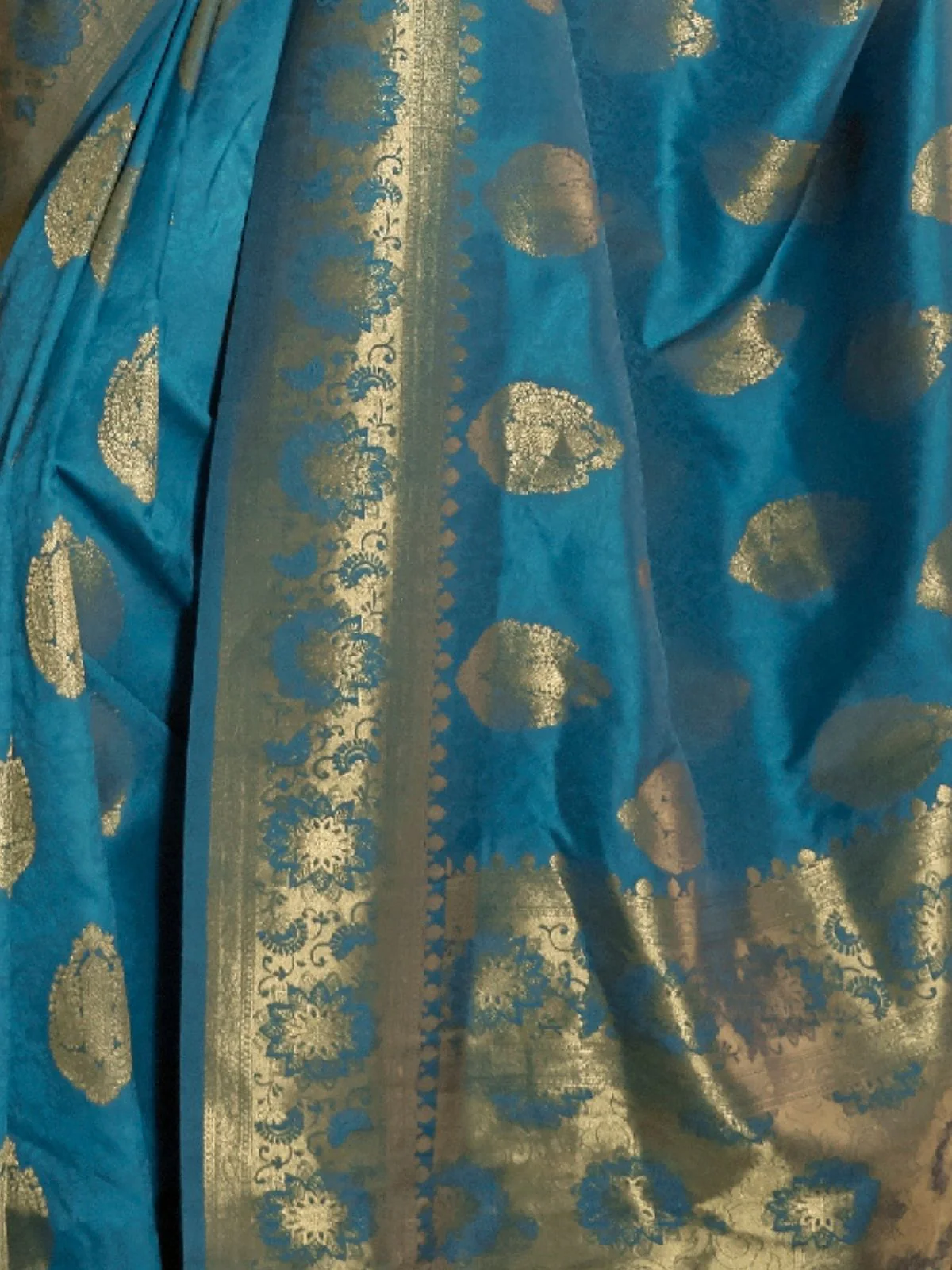 Odette Blue Woven Design Silk Blend Saree With Unstitched Blouse For Women - Image 3