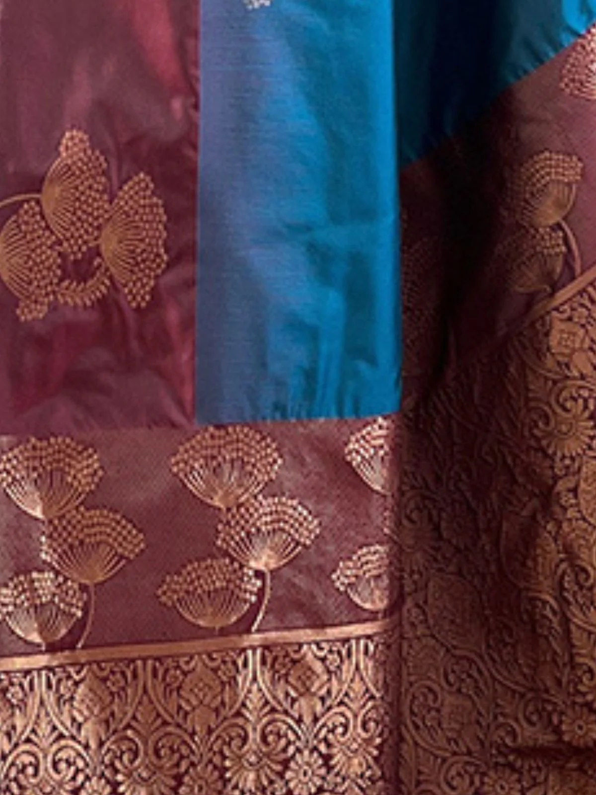 Odette Blue Woven Design Soft Silk Saree With Unstitched Blouse For Women - Image 4