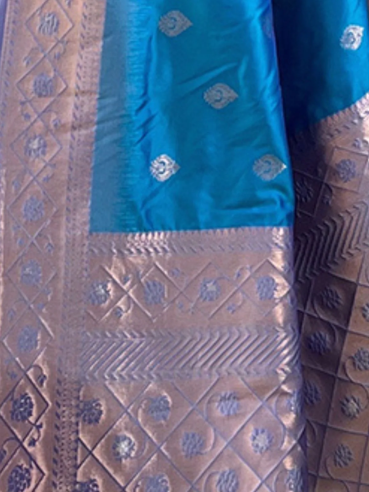 Odette Blue Woven Design Soft Silk Saree With Unstitched Blouse For Women - Image 4