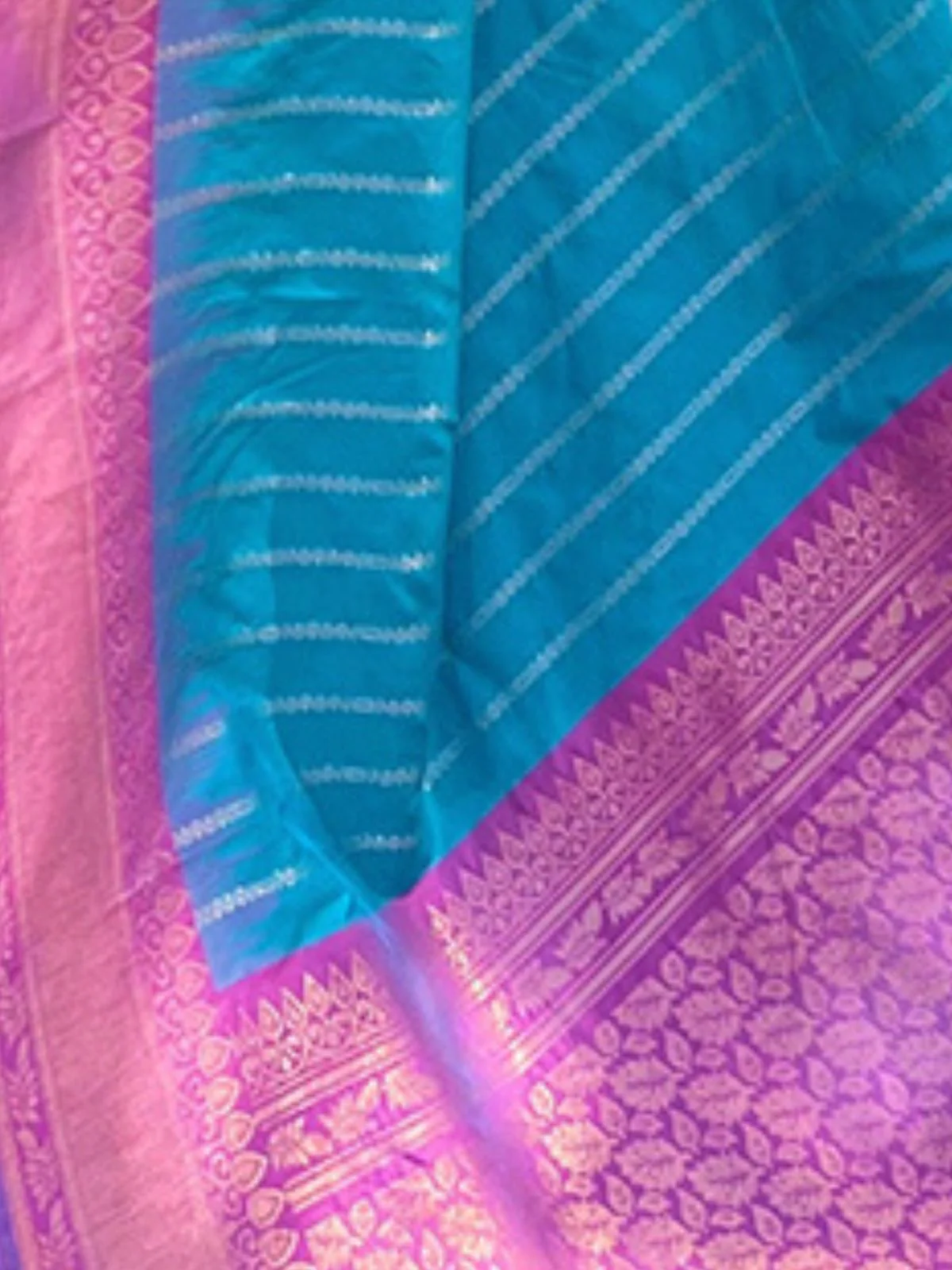 Odette Blue Woven Design Soft Silk Saree With Unstitched Blouse For Women - Image 4