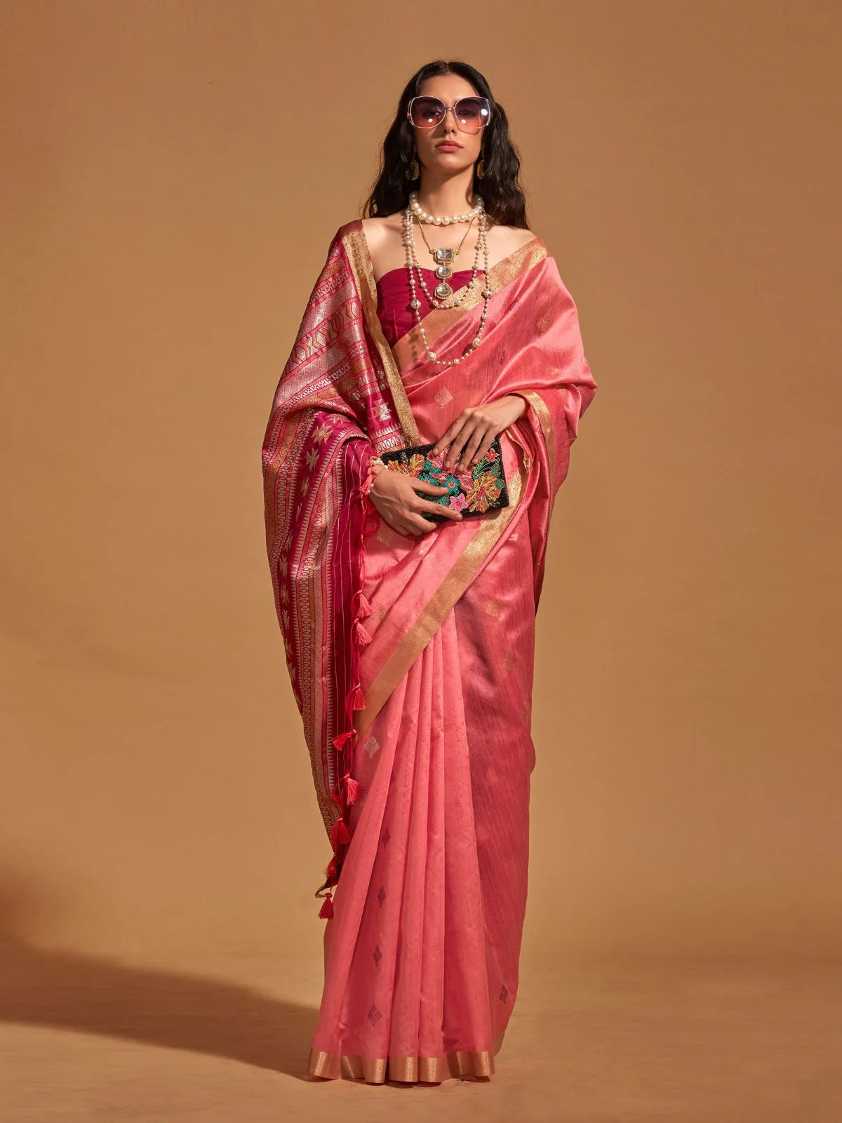 Odette Blush Pink Silk Blend Woven Saree With Unstitched Blouse For Women - Image 2