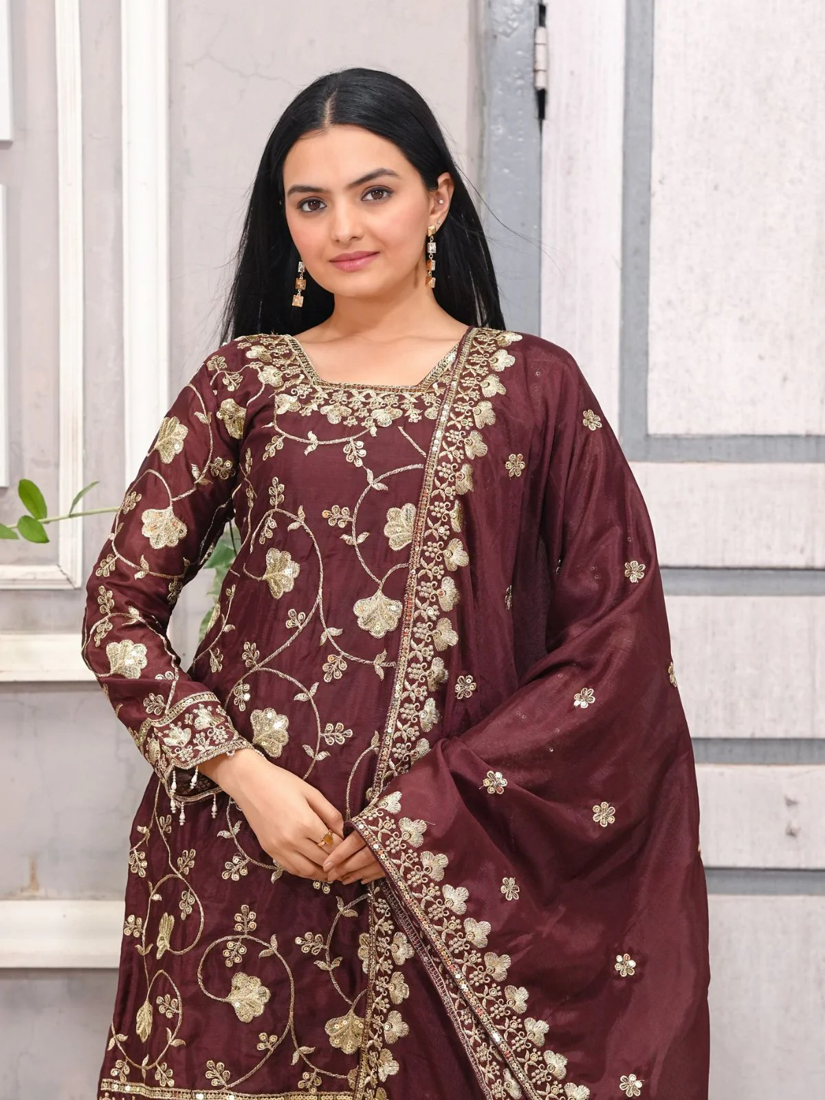 Odette Brown Chinon Embroidered Kurta Set For Women - Image 3