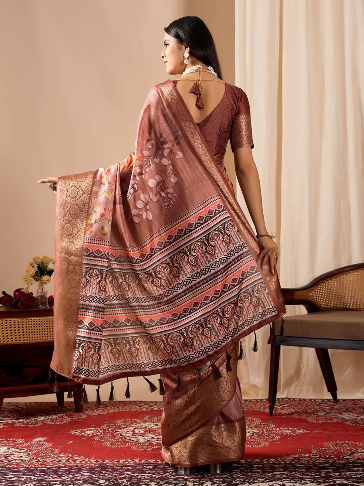 Odette Brown Silk Blend Printed Saree For Women - Image 3