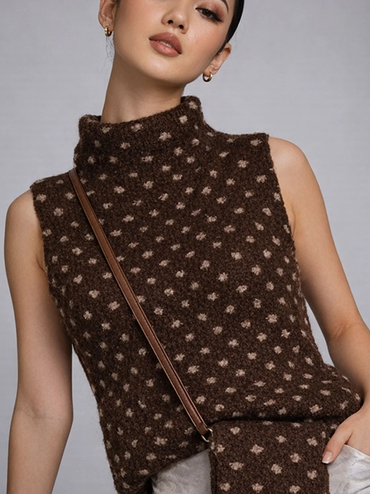 Odette Brown Woolen Solid Jacket For Women - Image 4