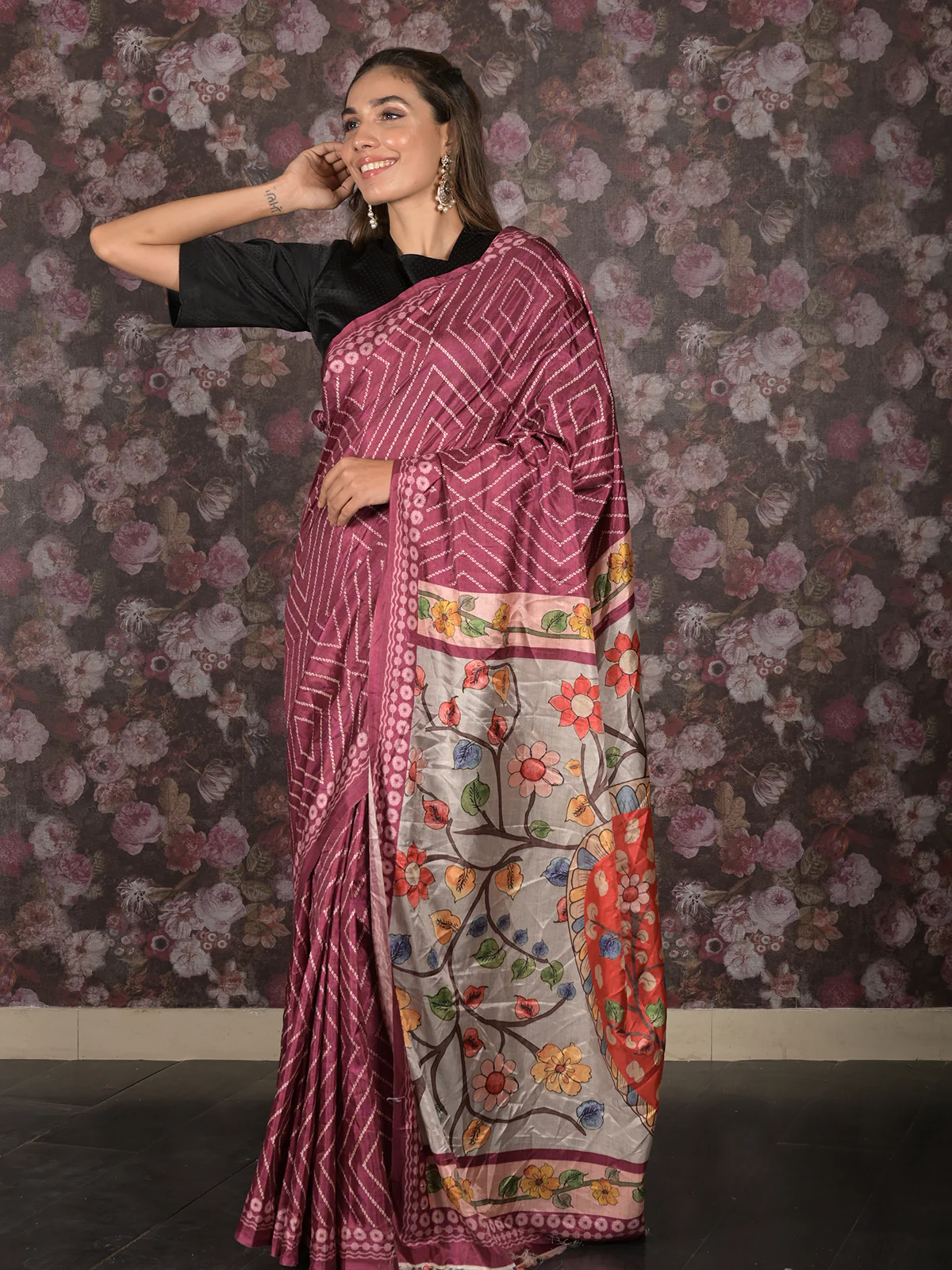 Odette Burgundy Bandhani Print Crepe Saree with Unstitched Blouse for Women - Image 3