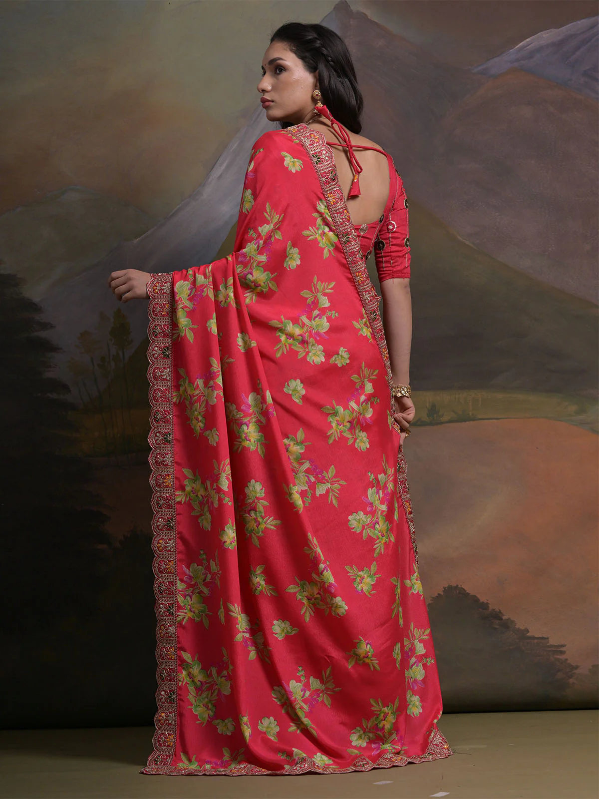 Odette Red Printed Chiffon Saree With Unstitched Blouse For Women - Image 5