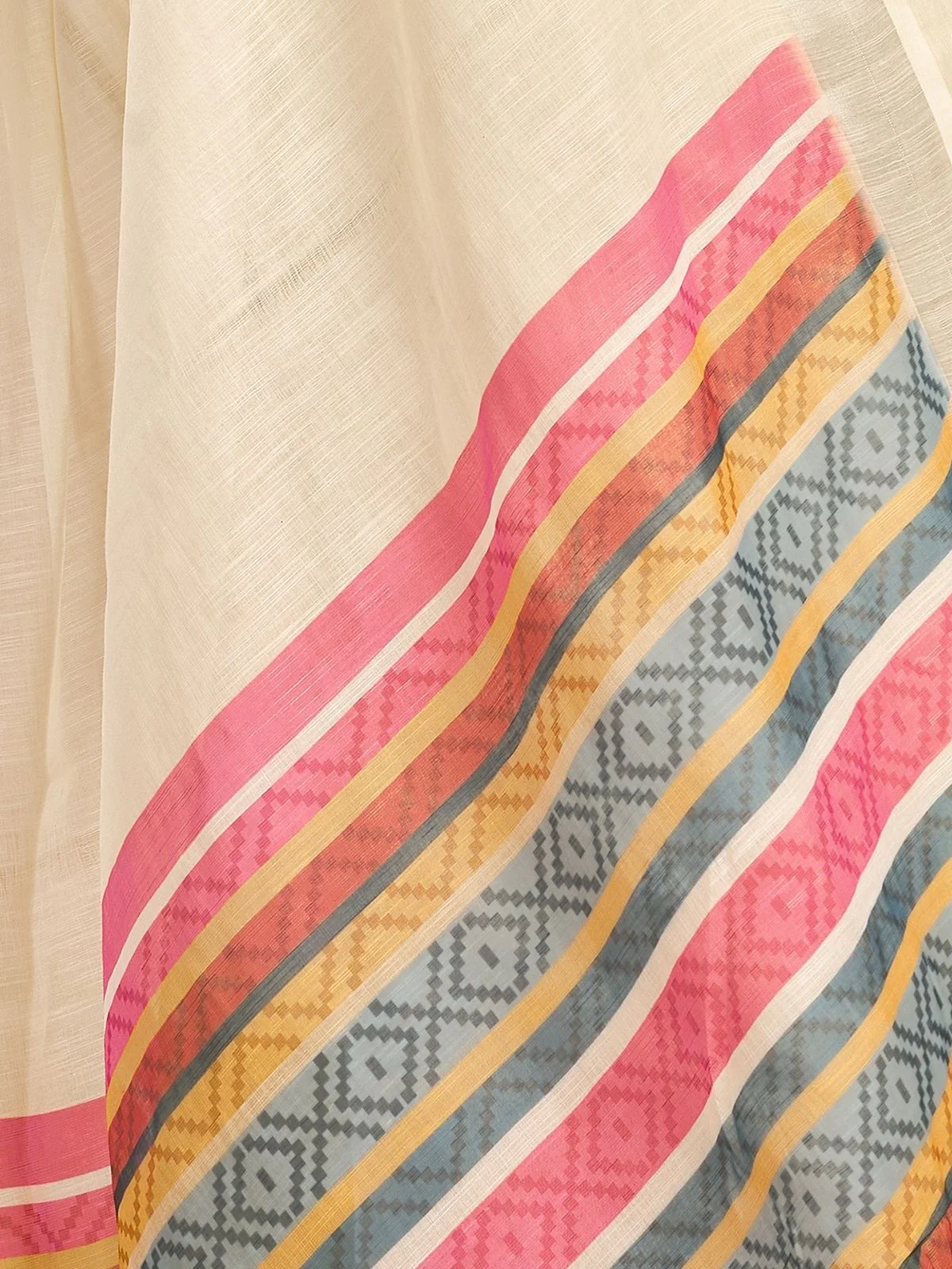 Odette Cream Cotton Linen Solid Saree For Women - Image 6