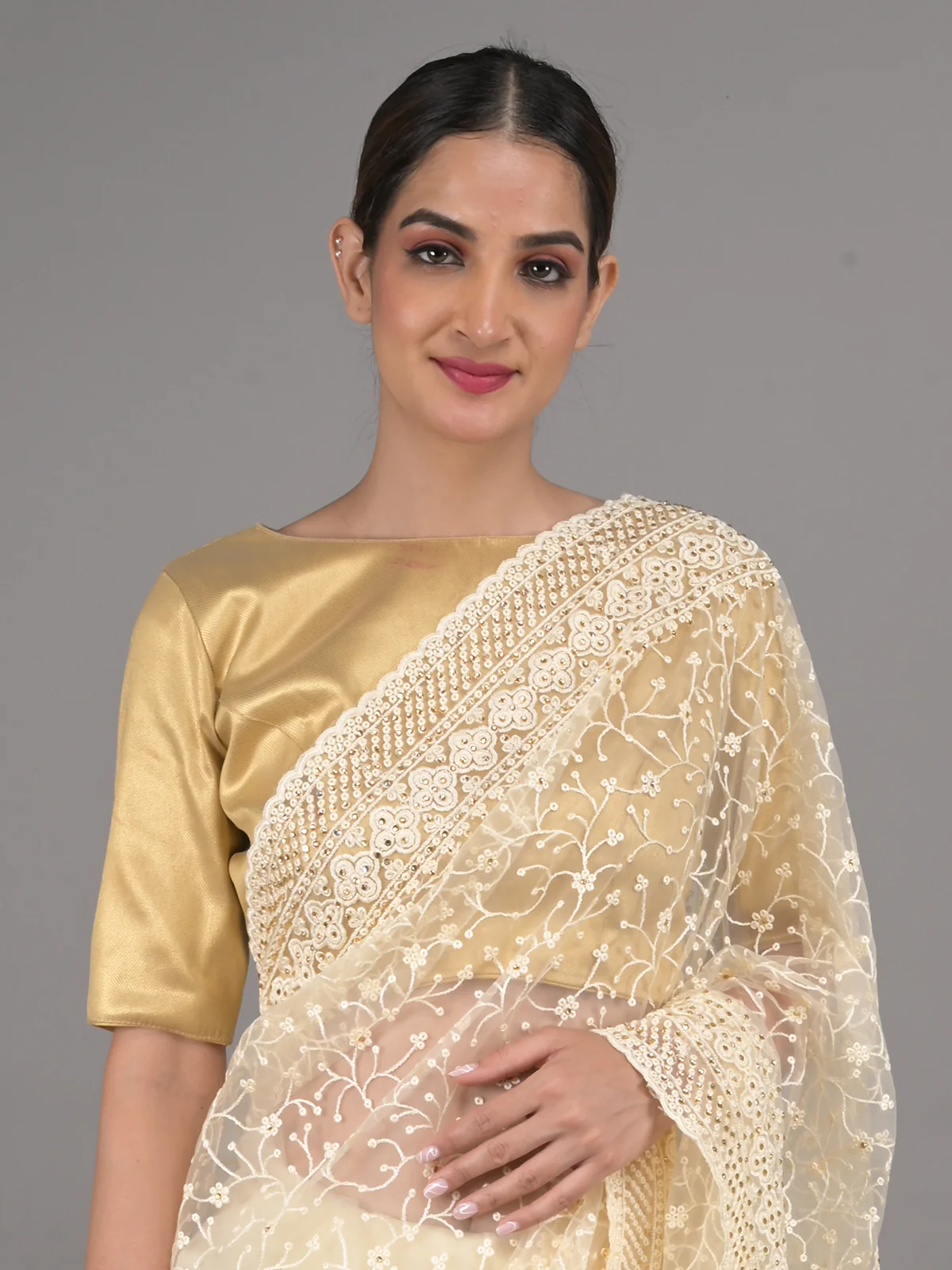 Odette Cream Embroidered Net Saree with Unstitched Blouse for Women - Image 4