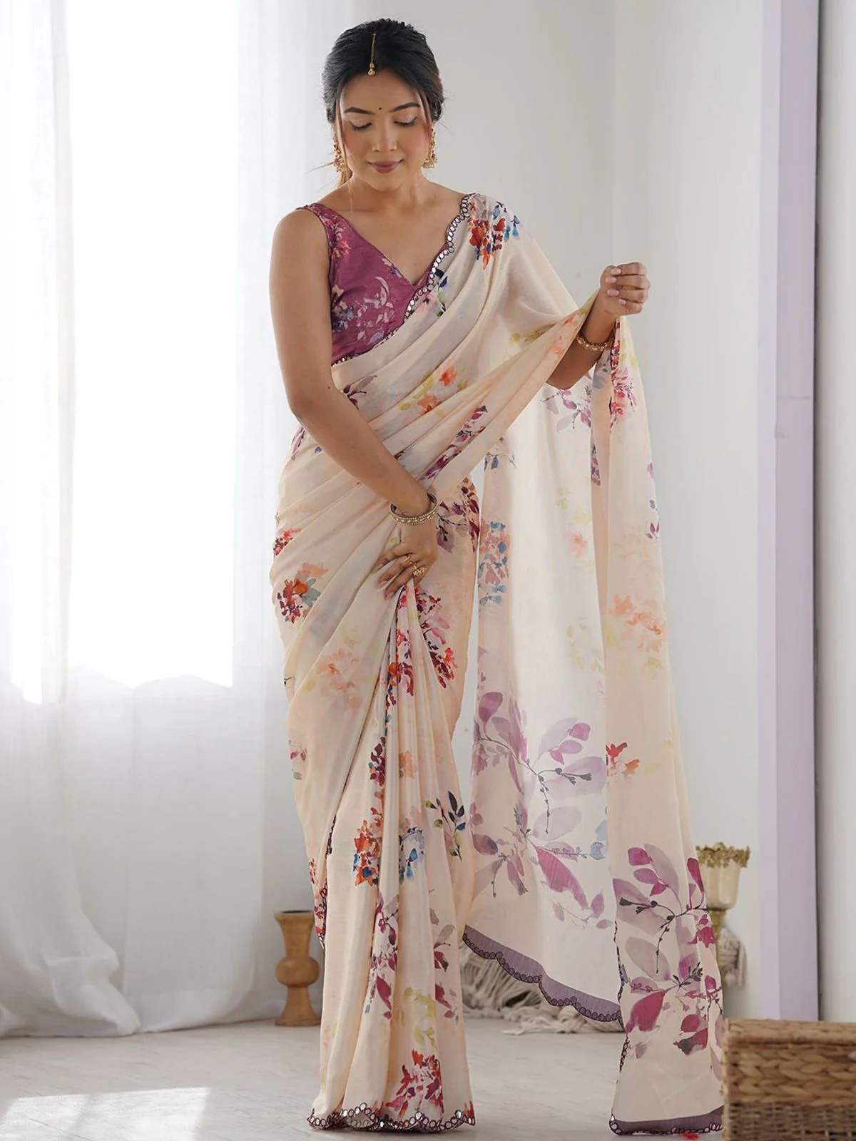 Odette Cream Georgette Printed Saree For Women - Image 2