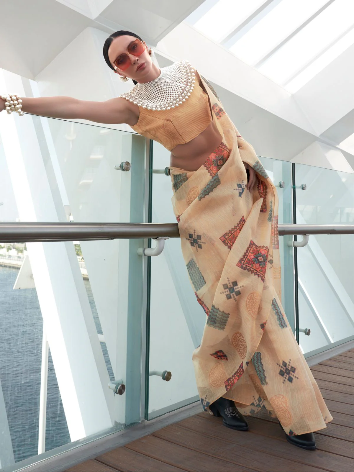 Odette Cream Tissue Printed Saree With Unstitched Blouse For Women - Image 2