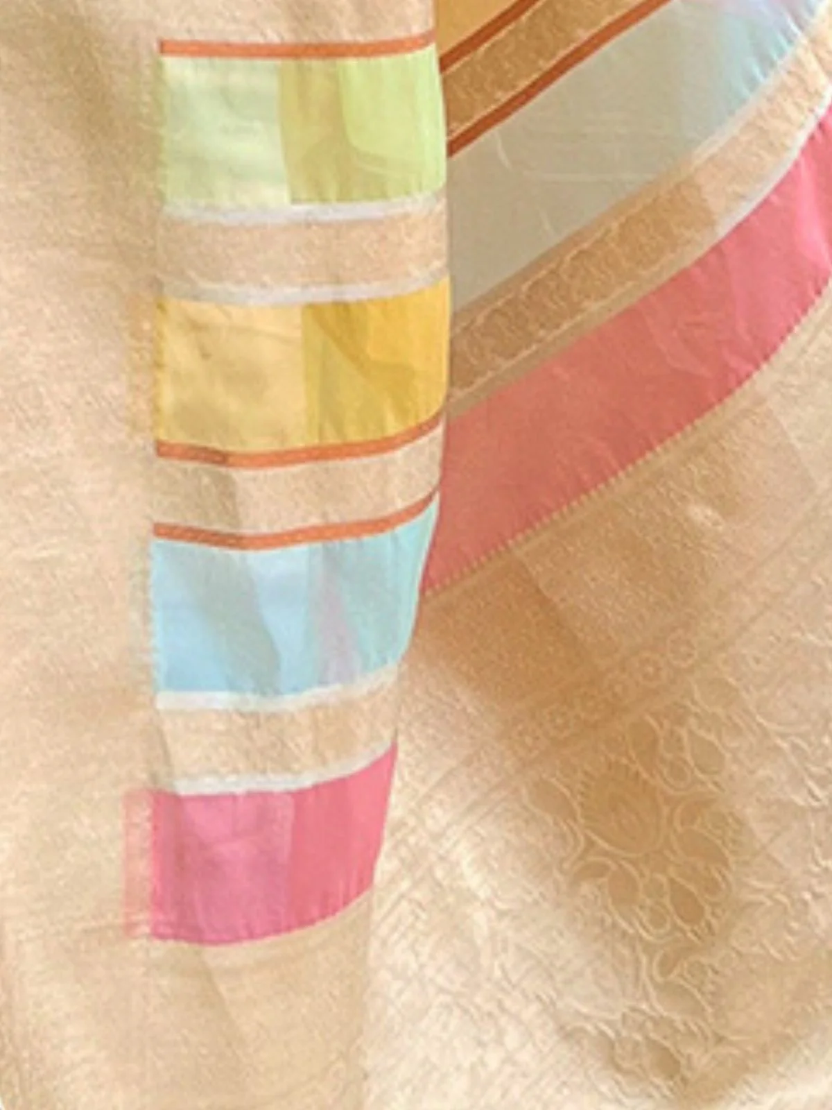 Odette Cream Woven Design Organza Saree With Unstitched Blouse For Women - Image 4