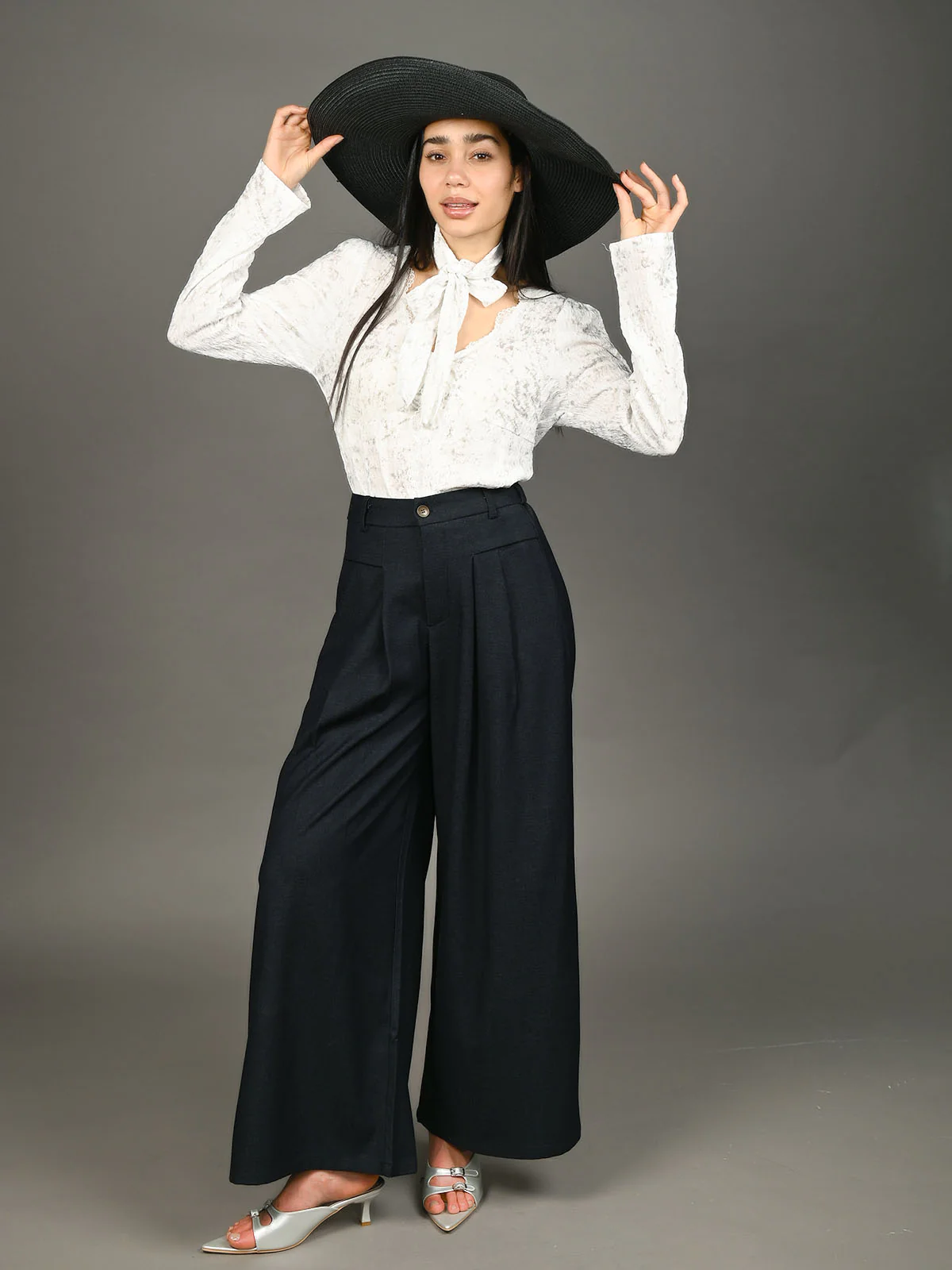 Odette Dark Blue Polyster Blend Solid Trouser For Women - Image 5