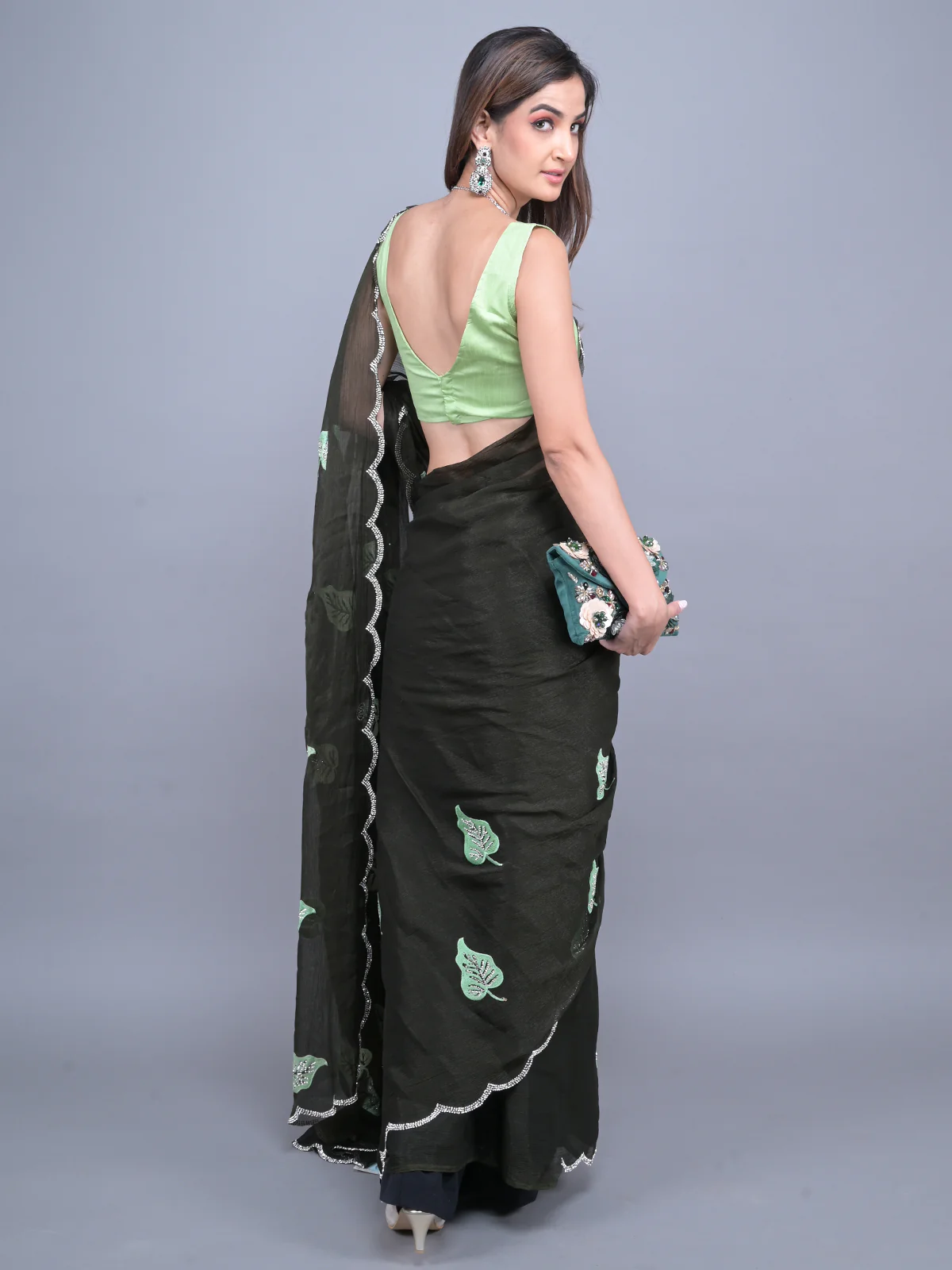 Odette Dark Green Embroidered Chiffon Silk Saree with Unstitched Blouse for Women - Image 3