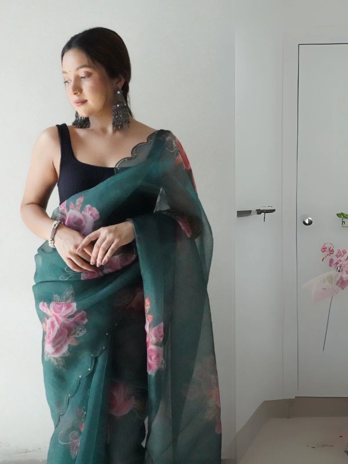 Odette Dark Green Organza Printed Saree With Unstitched Blouse For Women - Image 2