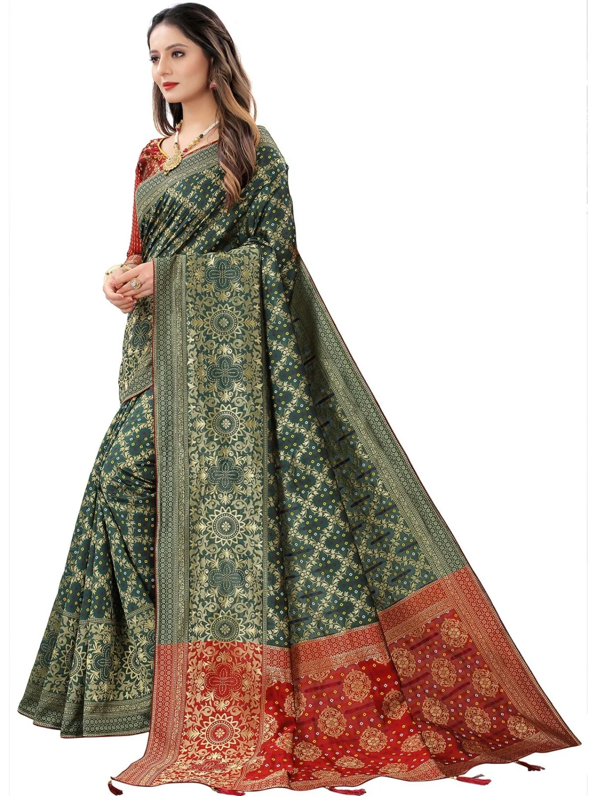 Odette Dark Green Silk Blend Embellished Saree For Women - Image 2