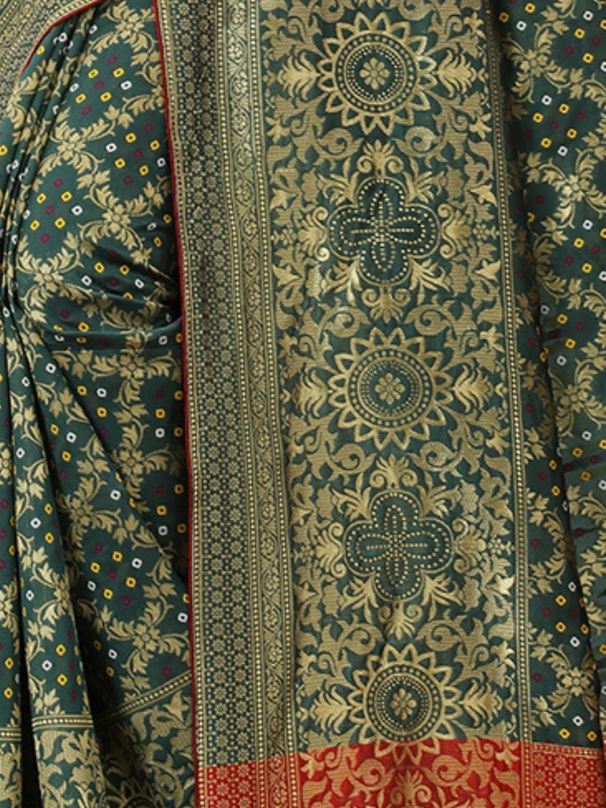 Odette Dark Green Silk Blend Embellished Saree For Women - Image 5