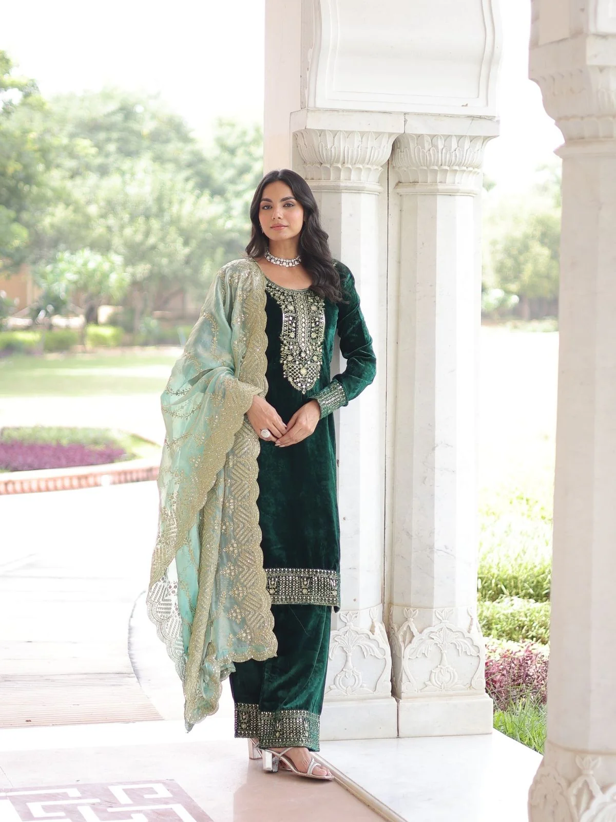 Odette Dark Green Velvet Embellished Kurta Set For Women