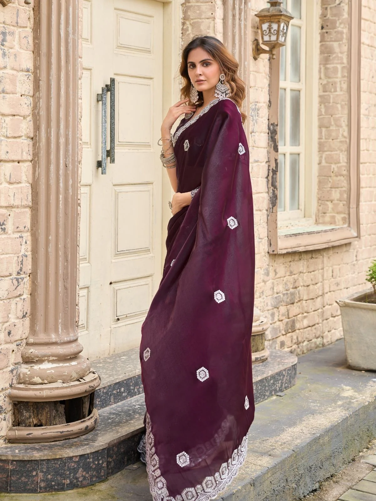 Odette Dark Maroon Chiffon Embellished Saree For Women - Image 3