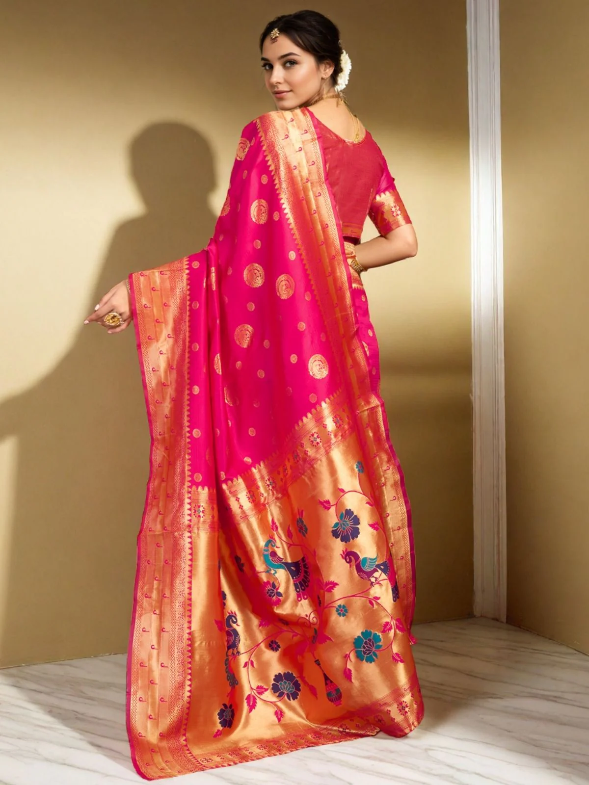 Odette Dark Pink Silk Blend Woven Pithani Saree For Women - Image 4