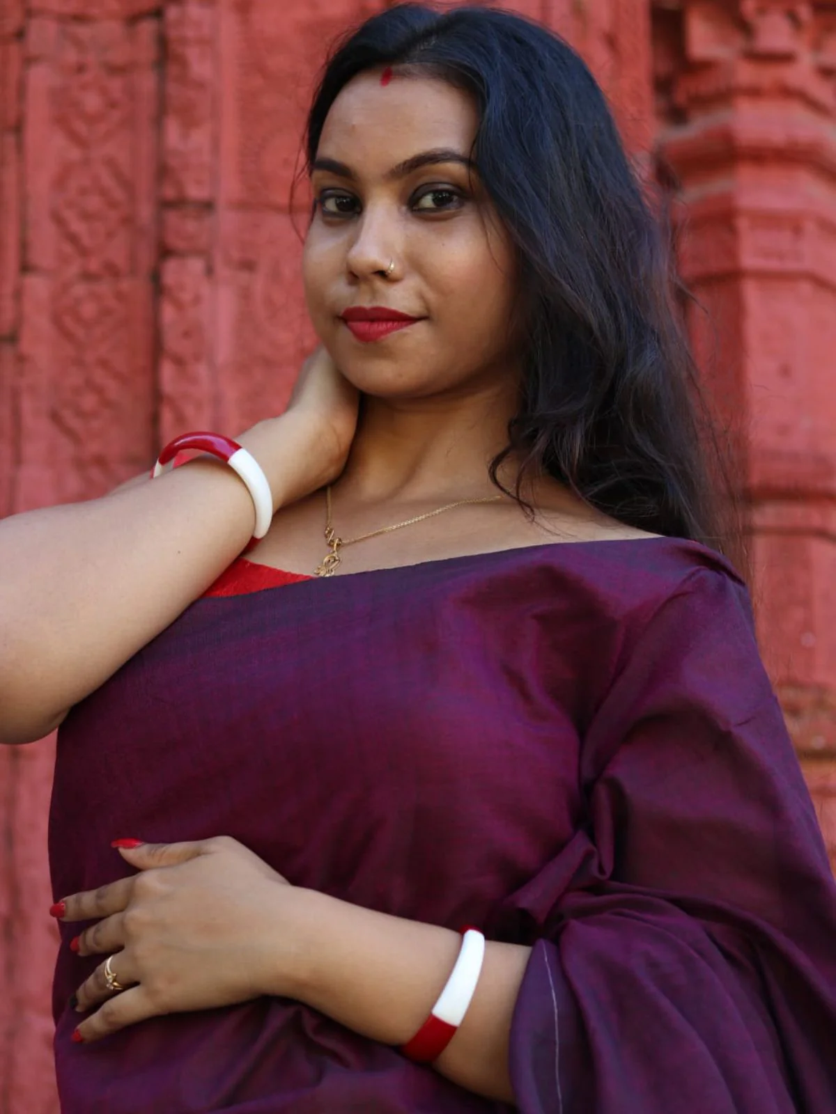 Odette Dark Purple Cotton  Saree  With Unstitched Blouse for Women - Image 5