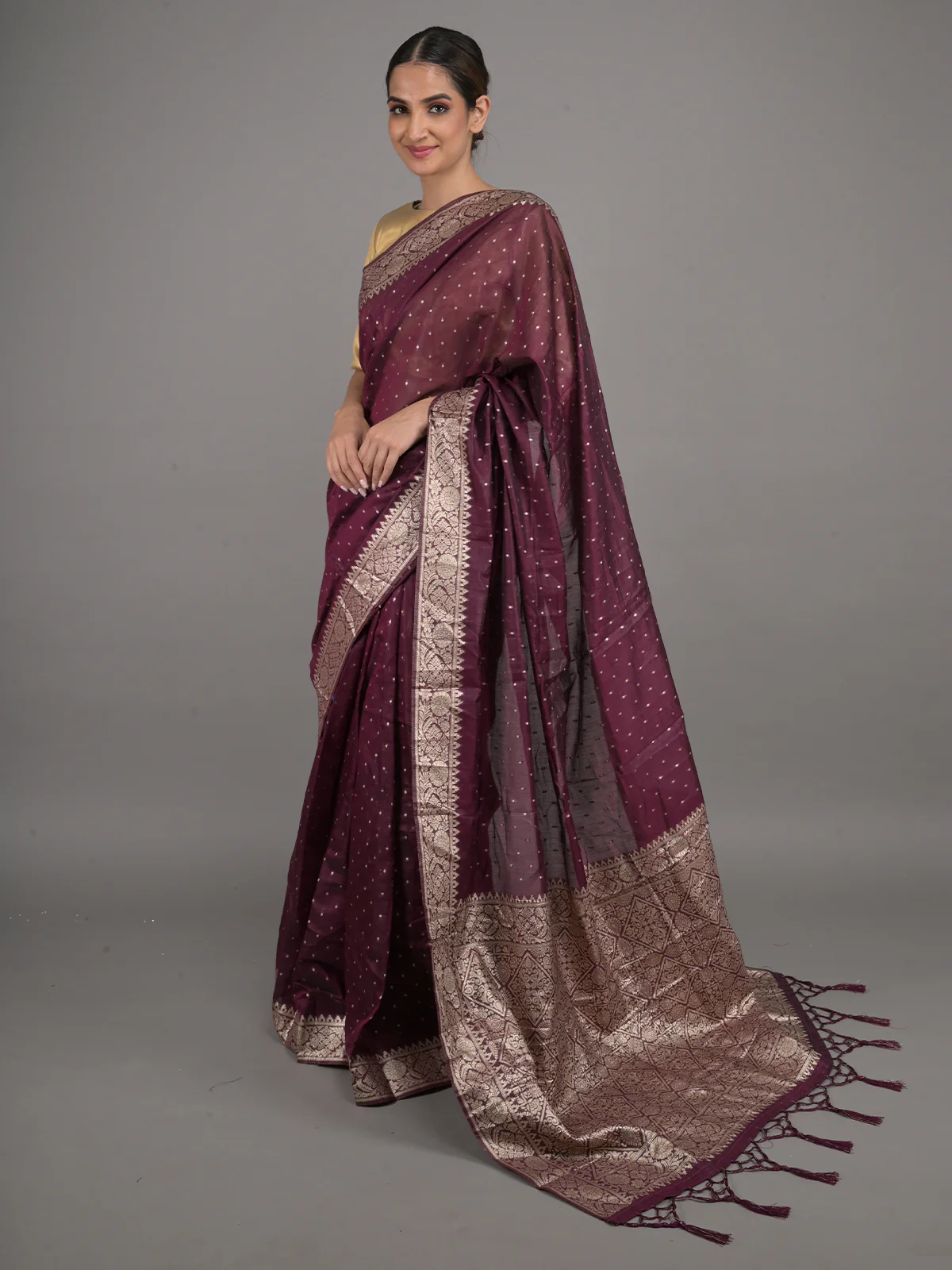 Odette Deep Purple Silk Blend Woven Saree With Unstitched Blouse For Women - Image 2