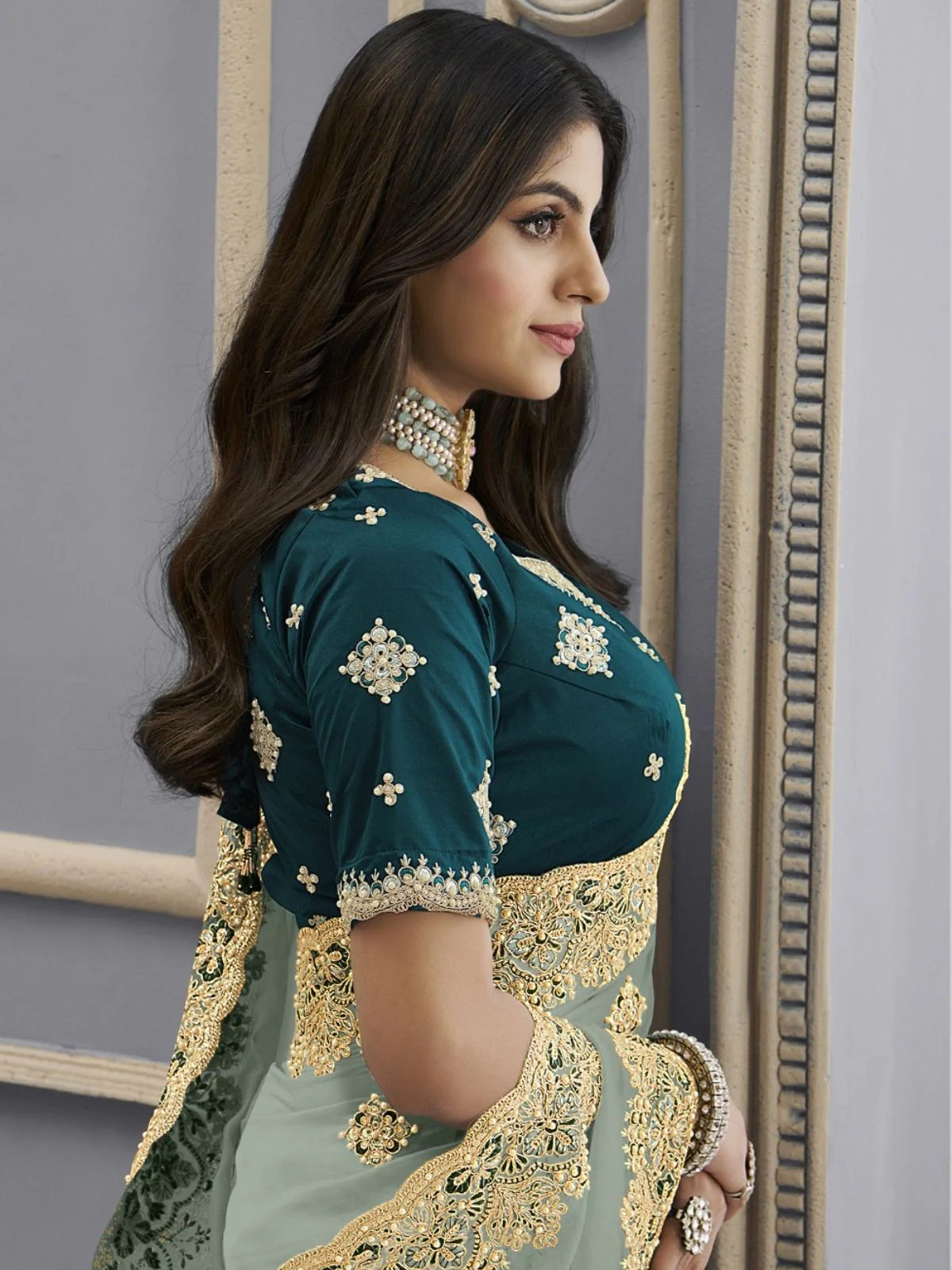 Odette Dusty Green Georgette Embellished Elegant Saree For Women - Image 3