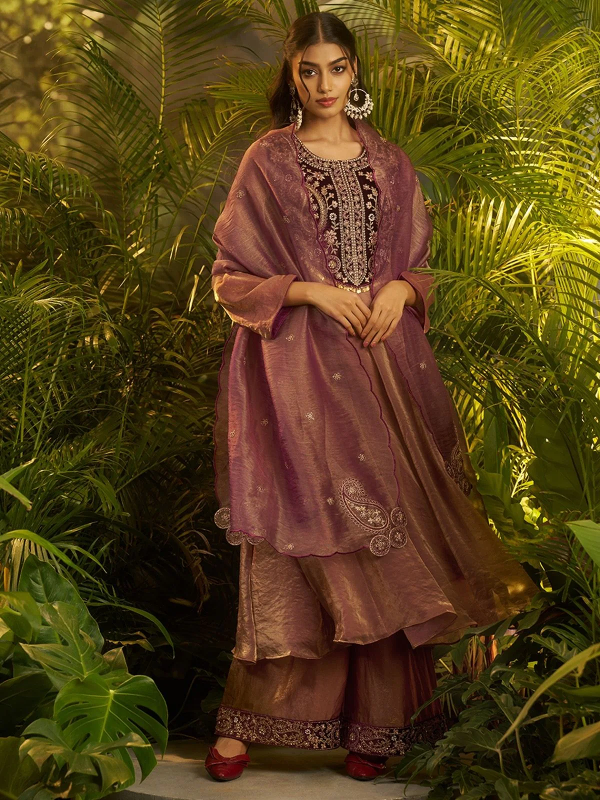 Odette Dusty Wine Organza Embroidered Kurta Set For Women - Image 3