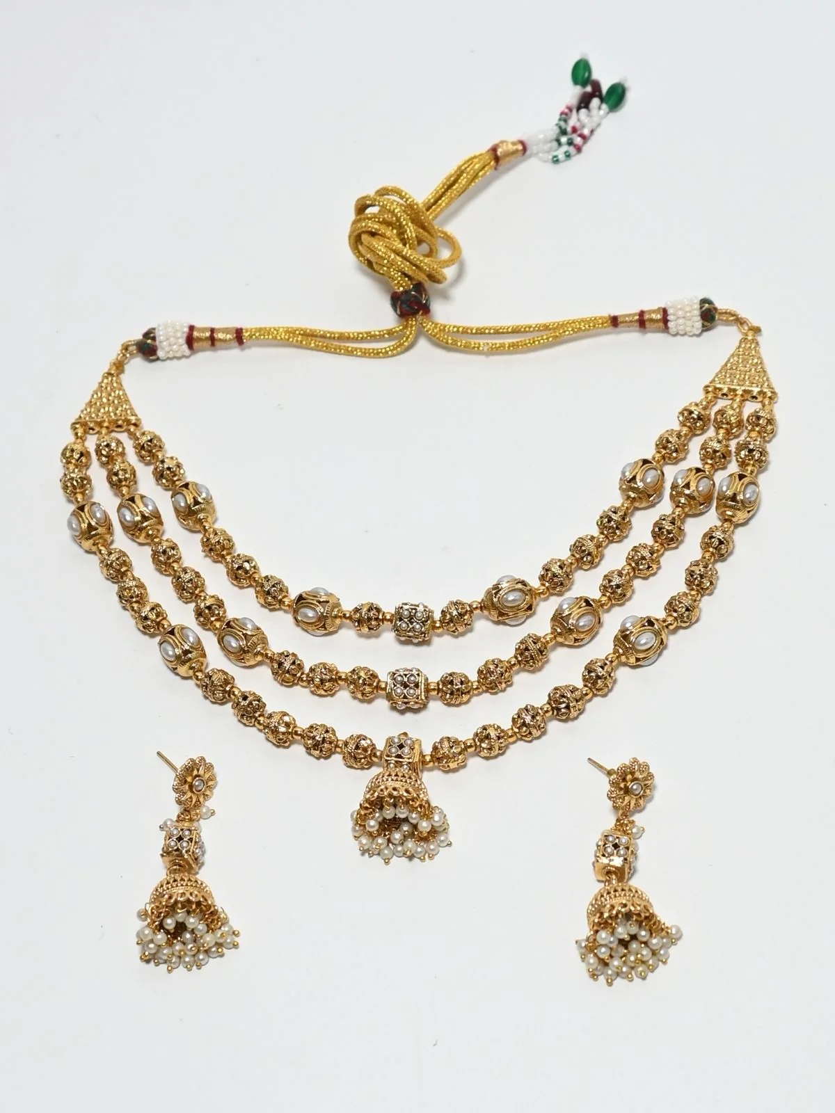 Odette Golden Alloy Kundan Jewellery Set For Women - Image 3