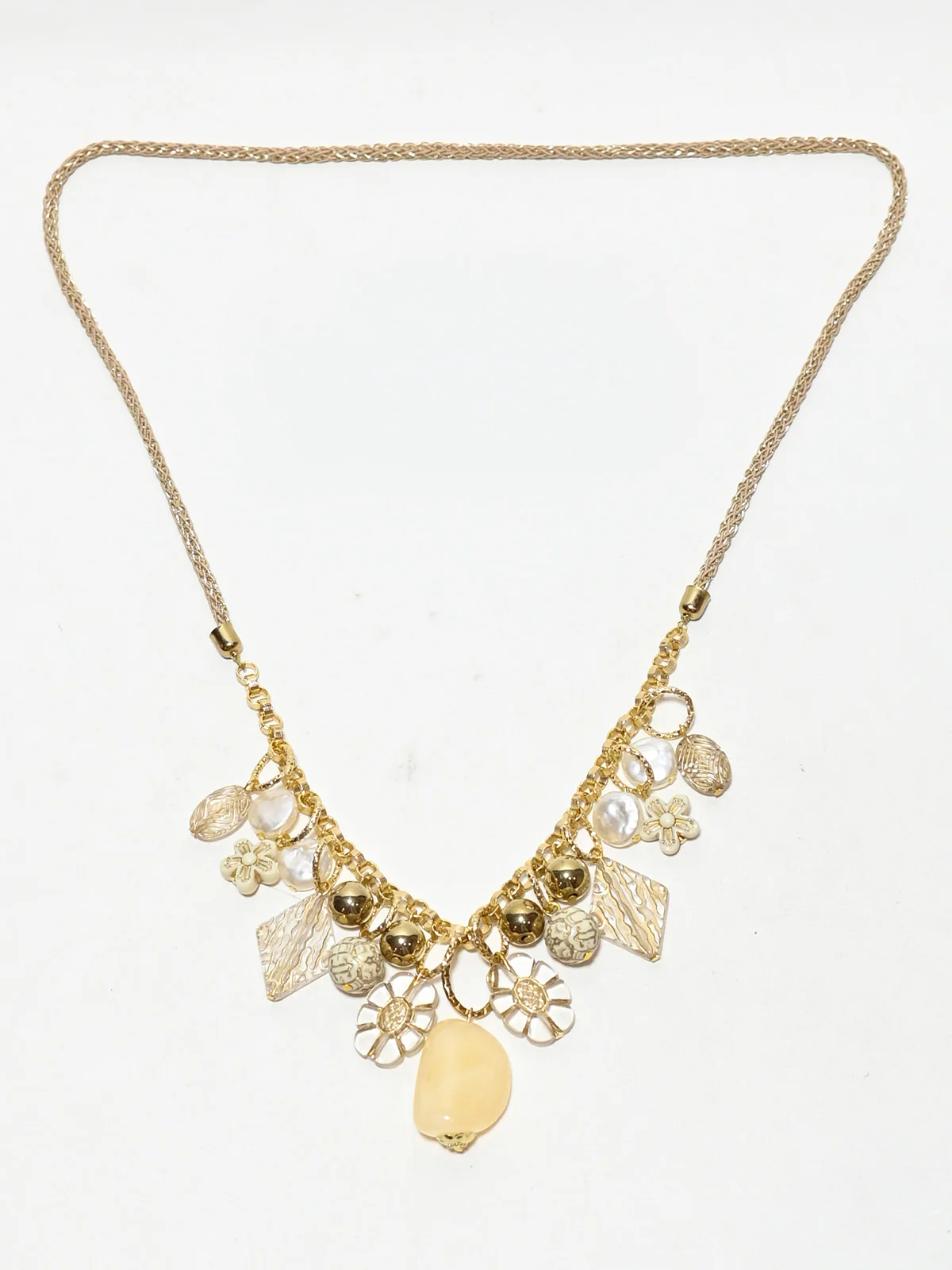 Odette Golden Alloy Pearl Jewellery Set For Women - Image 5