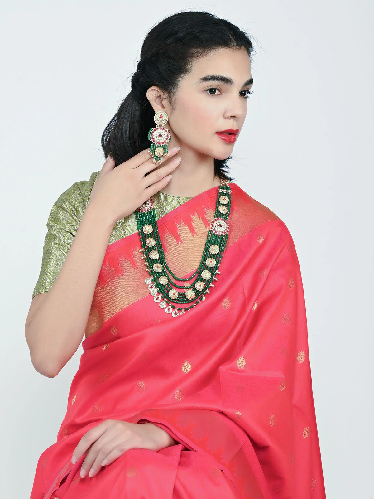 Odette Golden And Green Alloy Kundan Jewellery Set For Women - Image 2