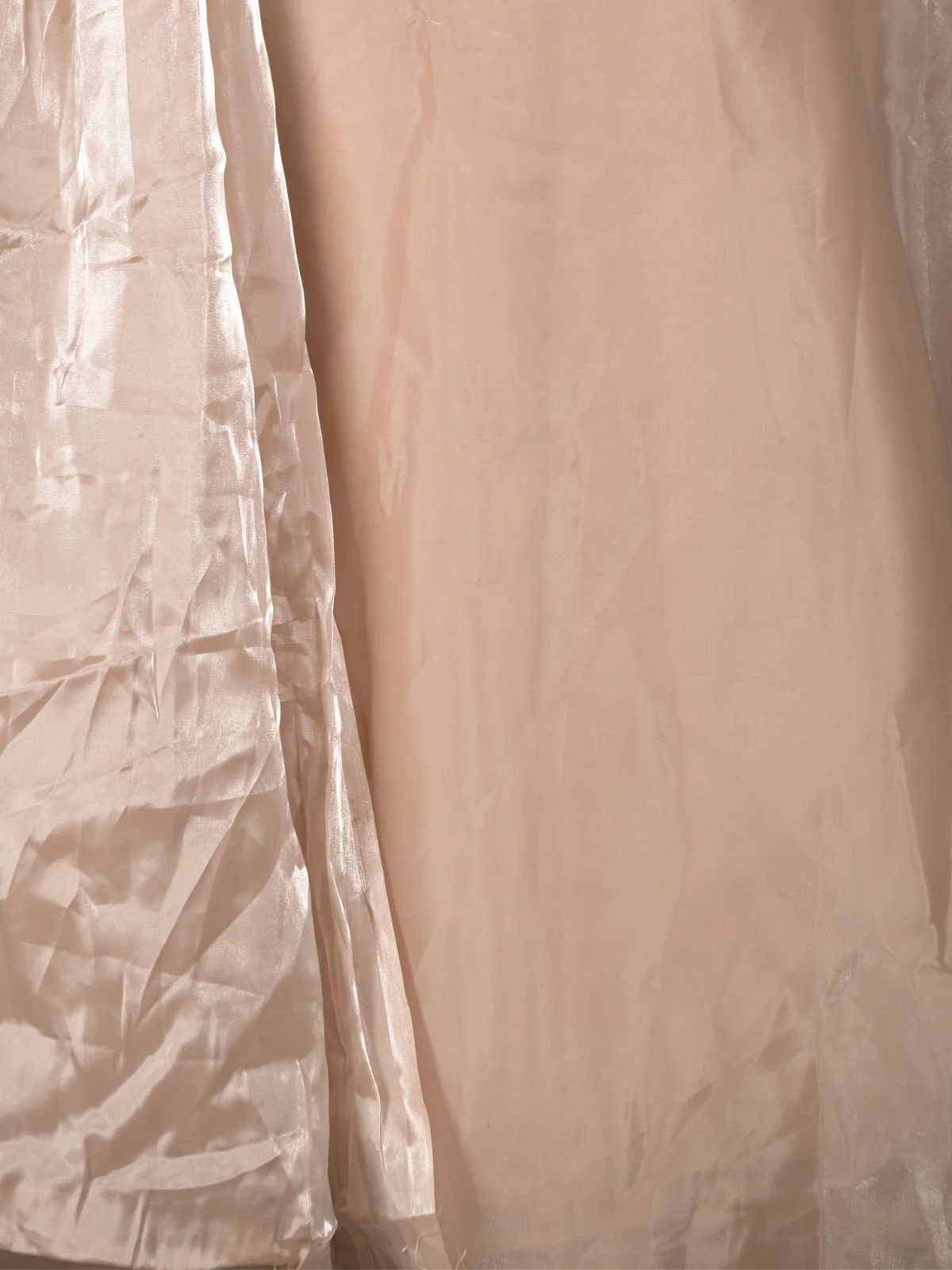 Odette Golden Organza Embellished Ready-To-Wear Saree With Stitched Blouse For Women - Image 5